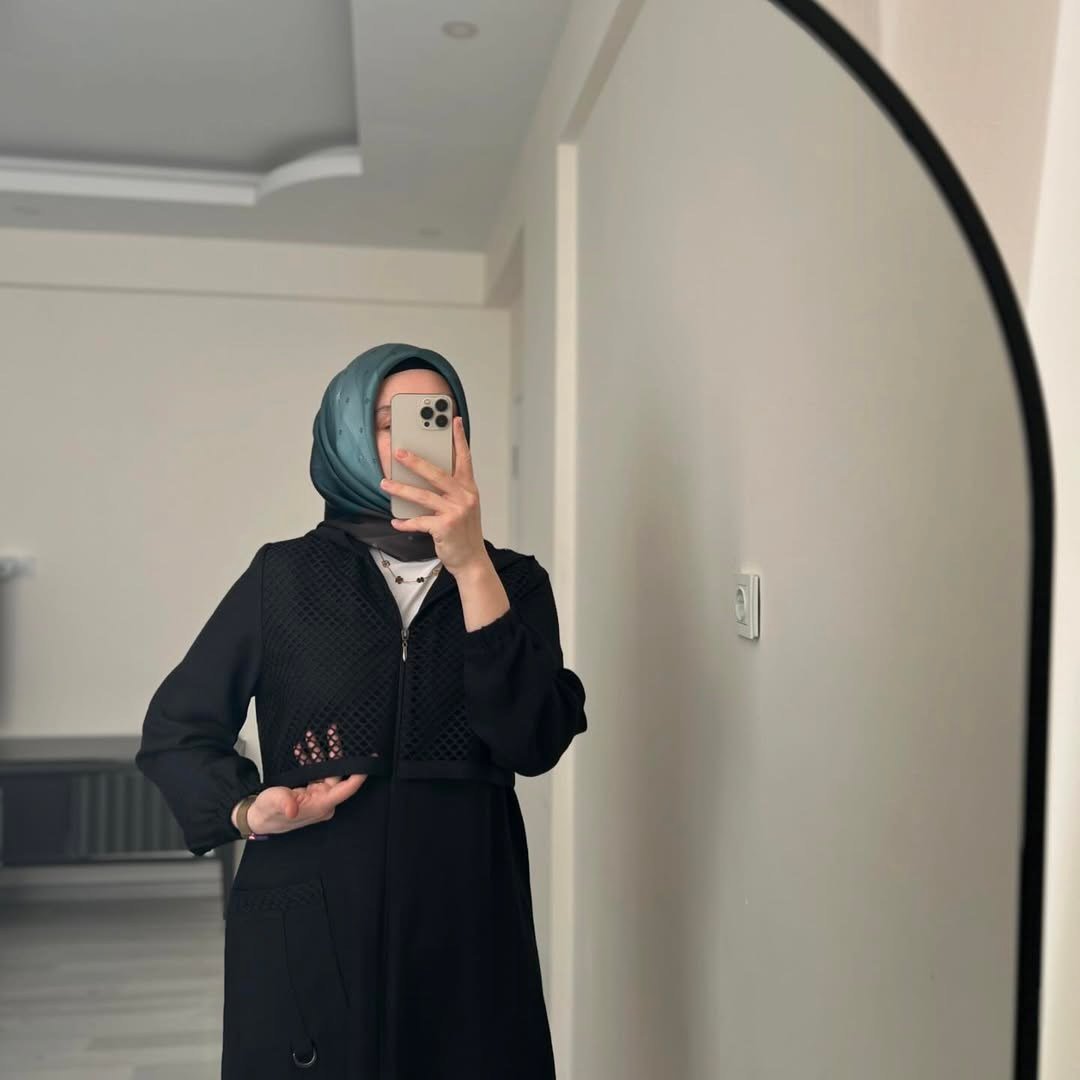 FİLE DETAYLI KAPİŞONLU AYRIBİN GİY-ÇIK SİYAH
