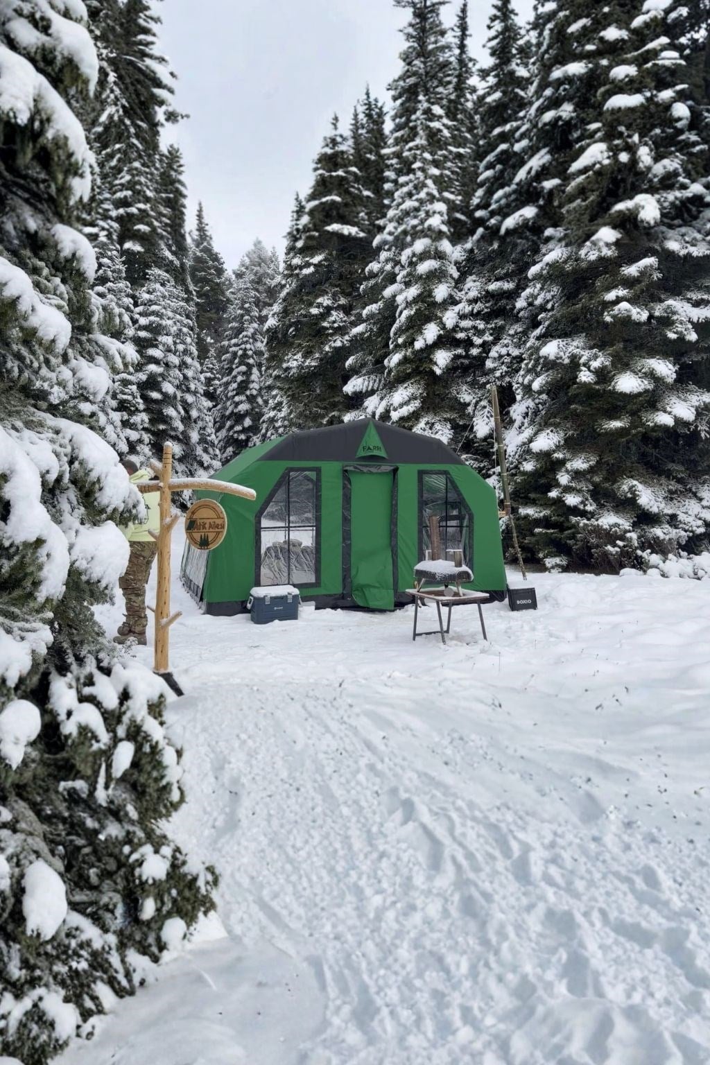 SKY Inflatable Tent | Green | 12.5 m² | 8–10 Person | 5-Season All-Weather Air Tent