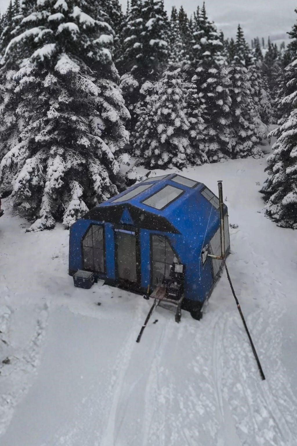 SKY Inflatable Tent | Blue | 12.5 m² | 8–10 Person | 4-Season