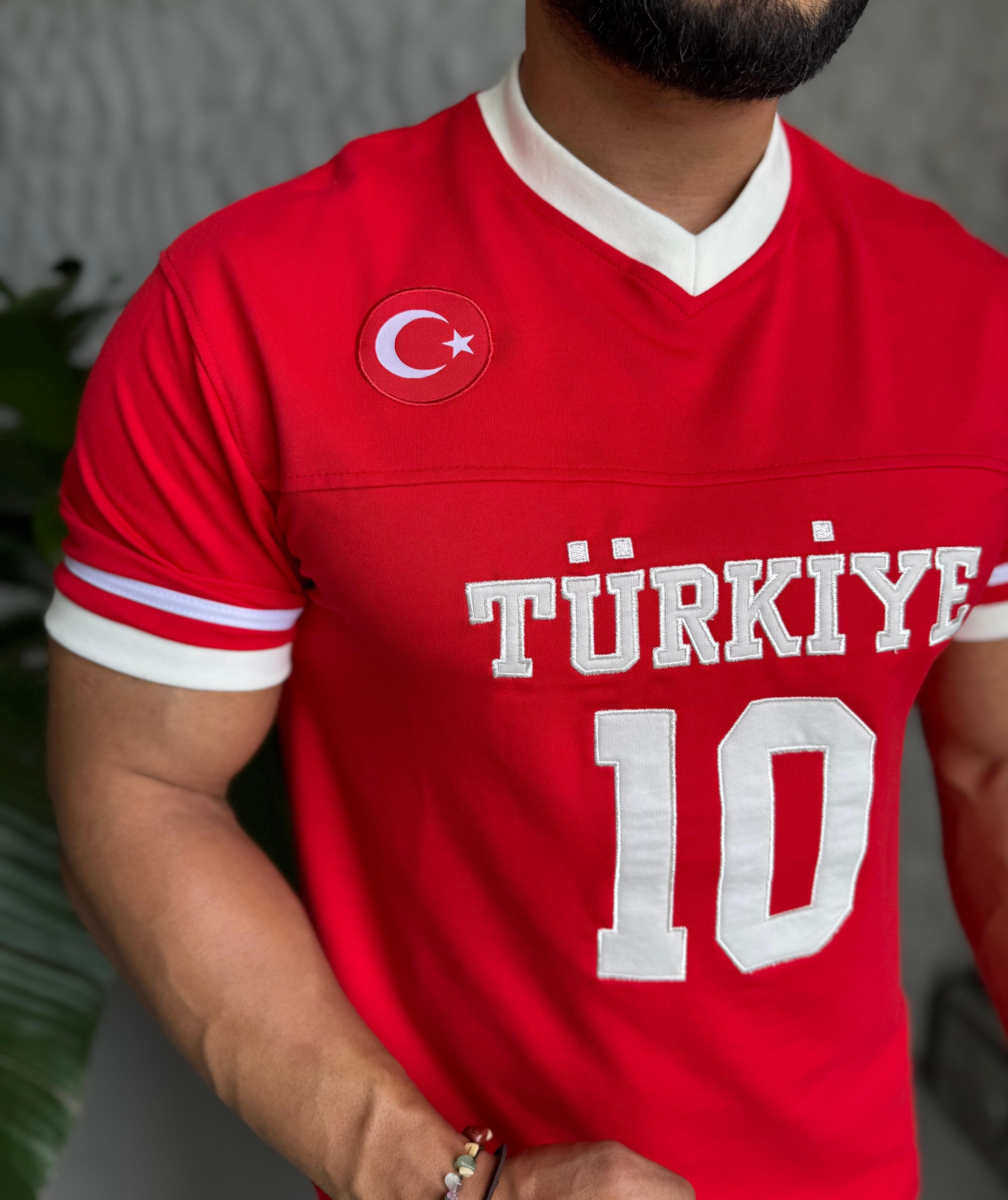 Kırmızı V Yaka Nakış Baskı Türkiye Forması