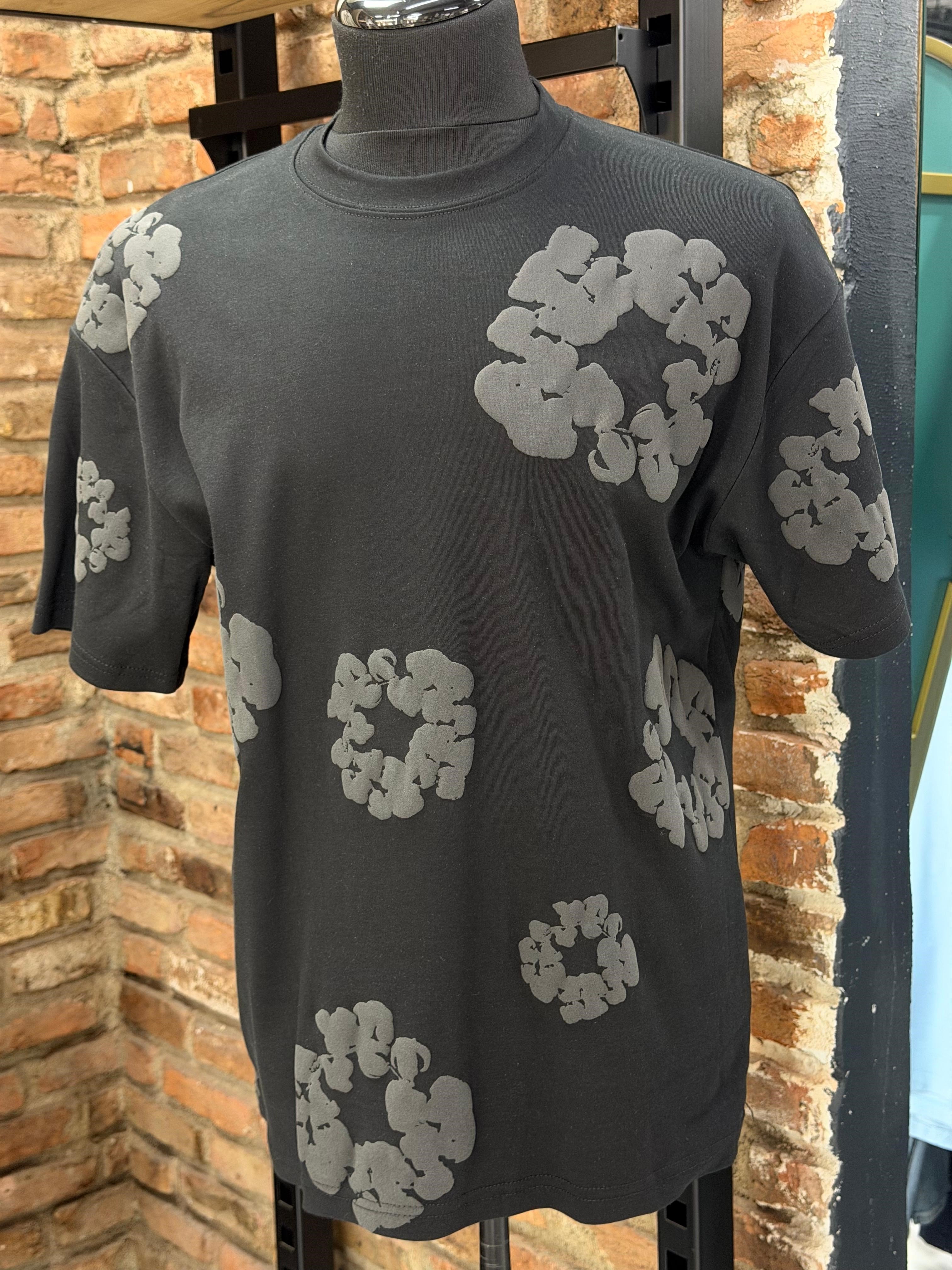 Kabartma Motif Baskılı Erkek T-Shirt