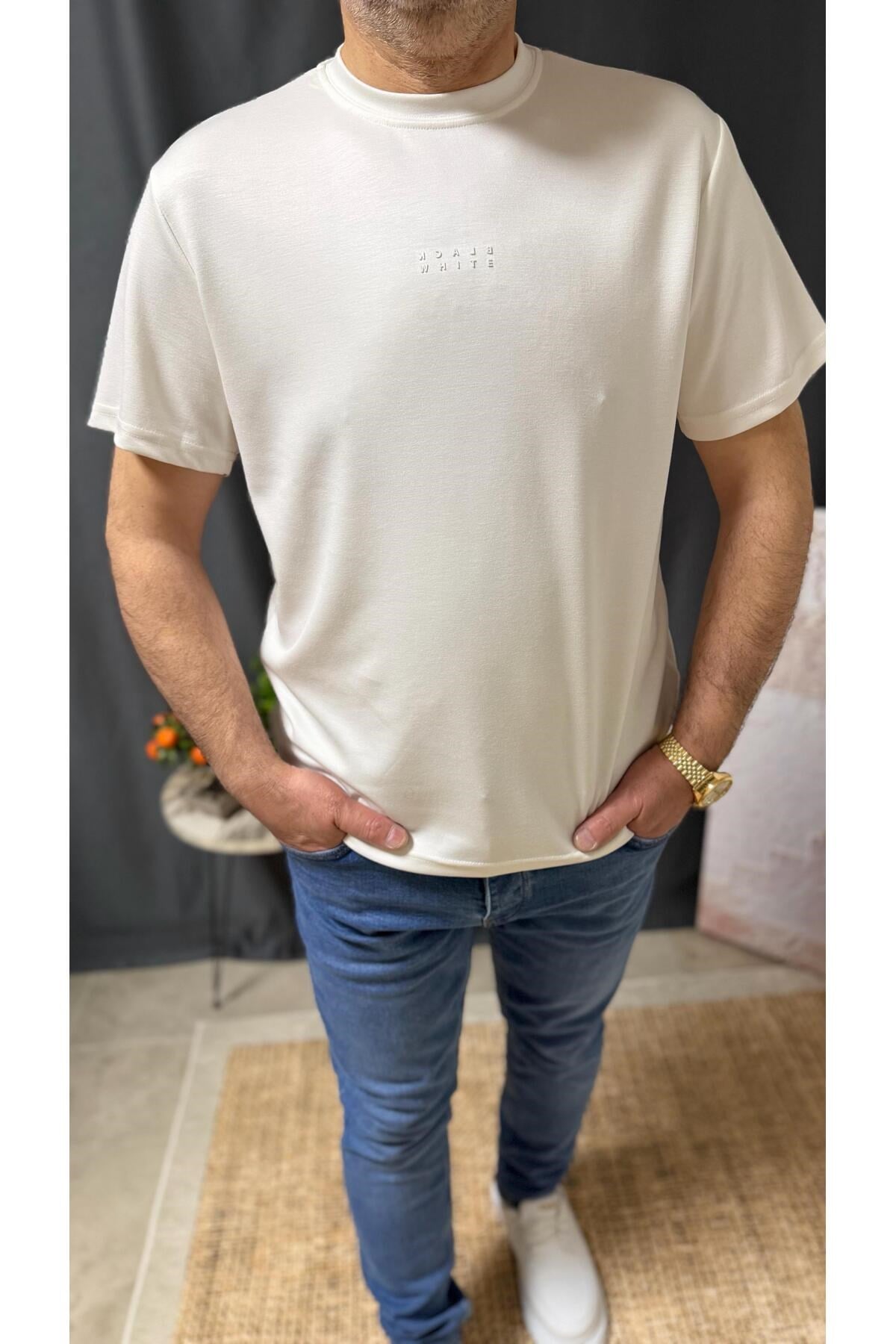 ÖNÜ BASKILI , FİTTED, MODAL KUMAŞ TİŞÖRT