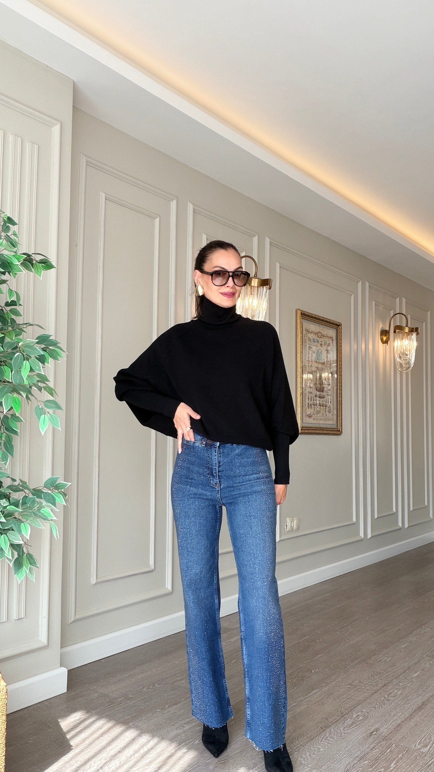 Taşlı Detaylı Likralı Mavi Jean
