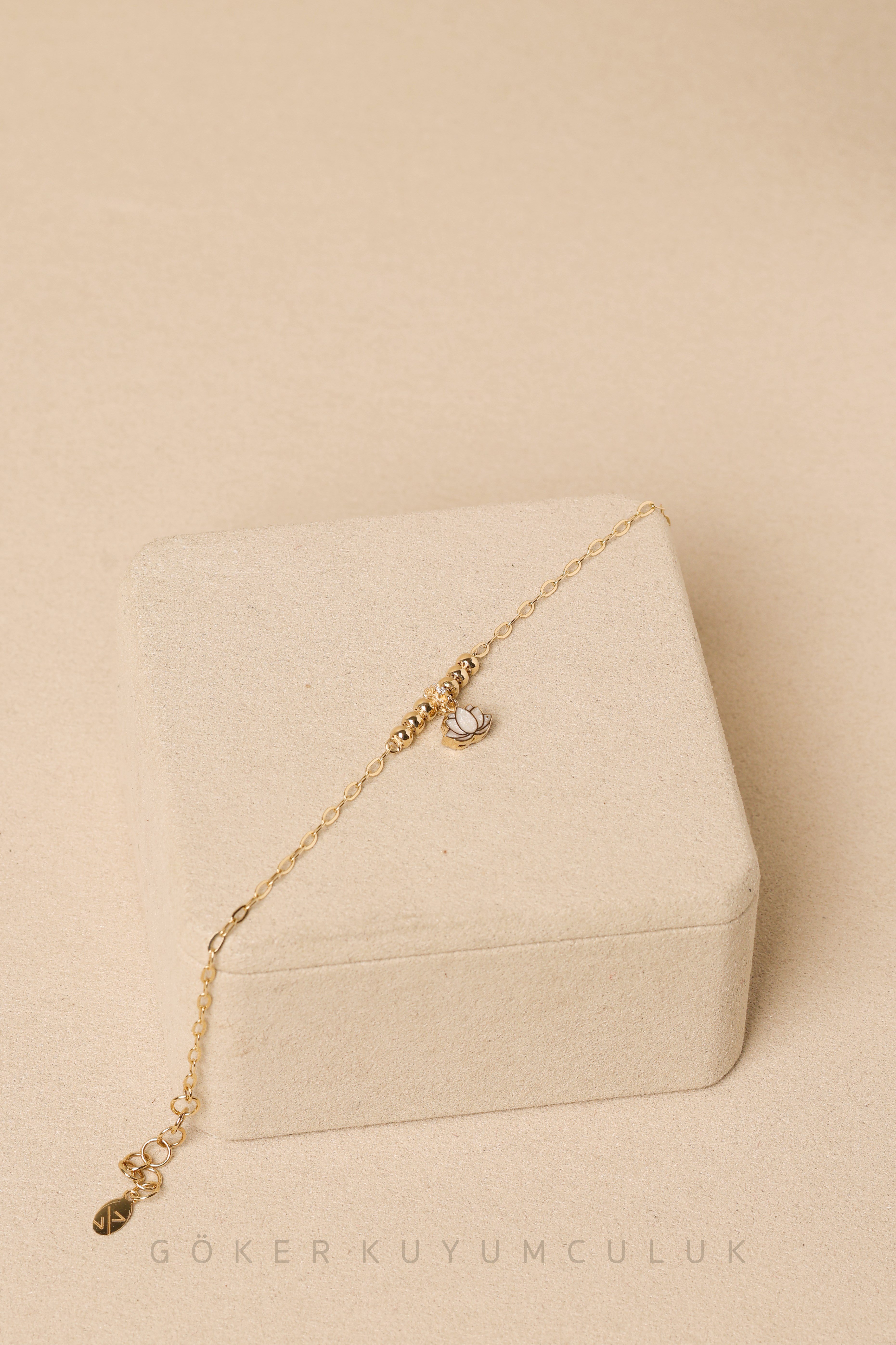 Minimal Lotus Bileklik 14 ayar