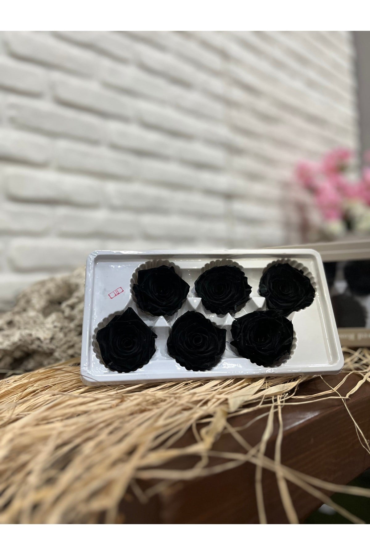 Siyah Solmayan Gül (6’lı kutu)