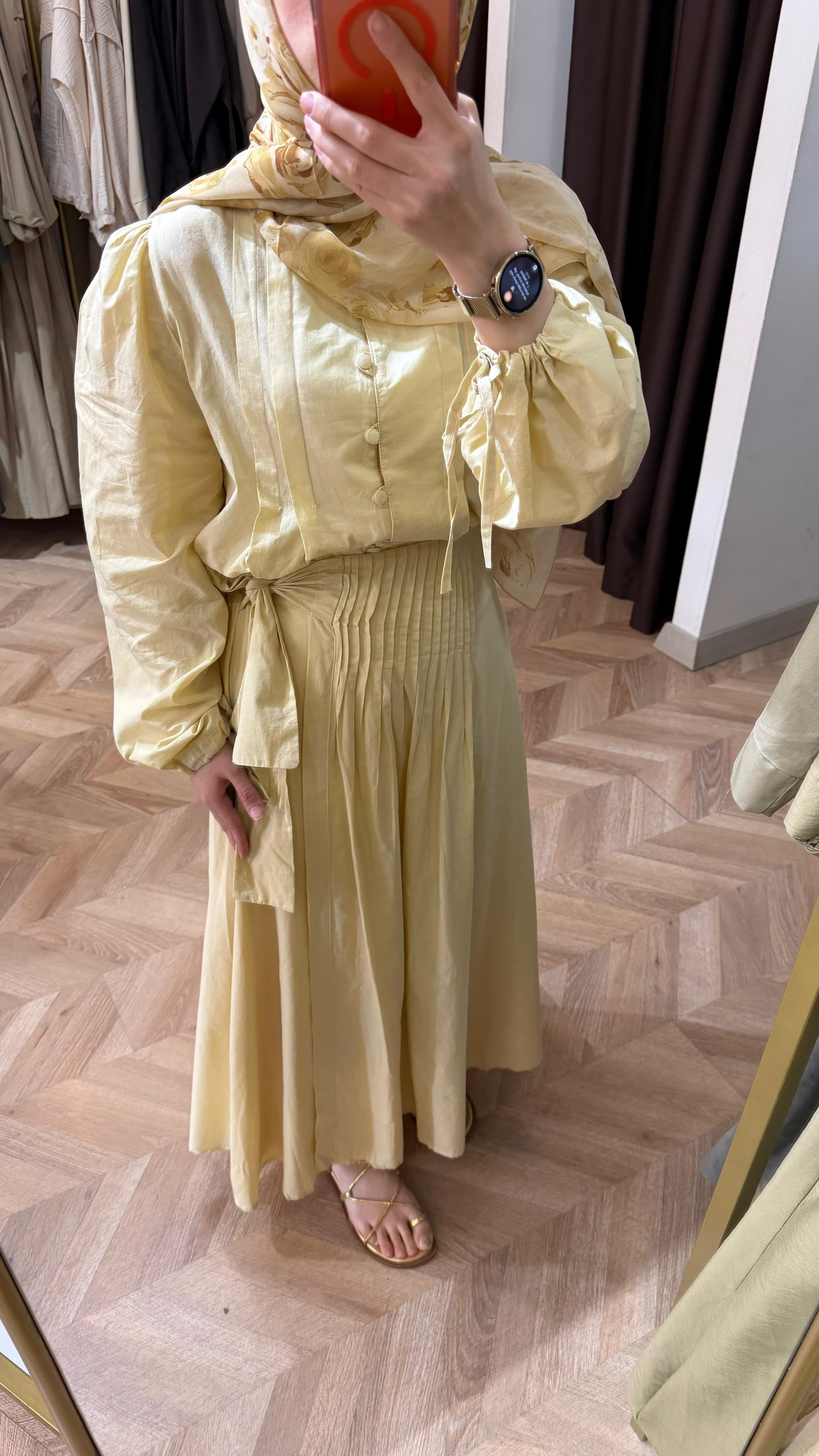Zelen takım butter yellow 