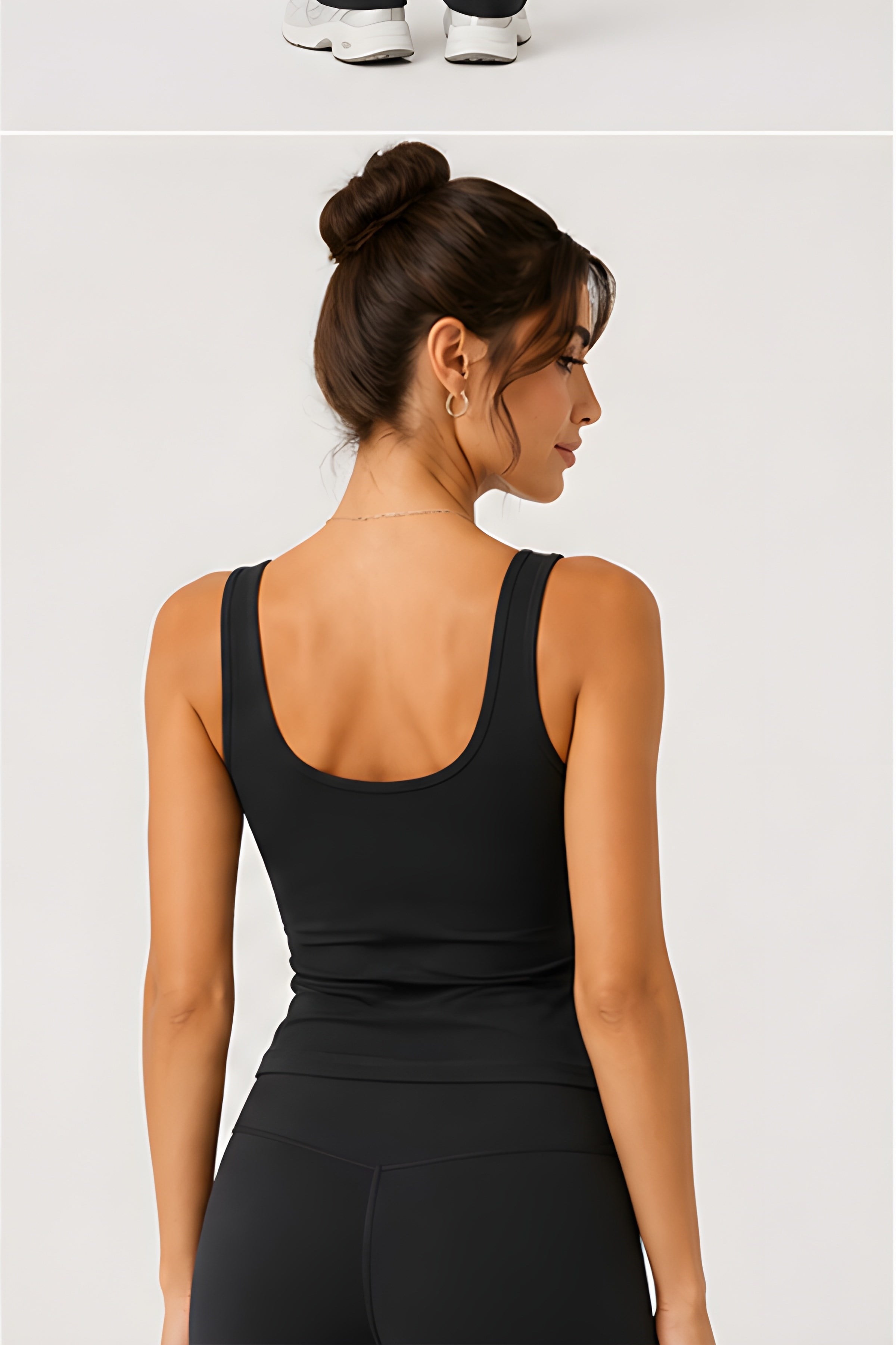 Lili Woman Lili Woman Kadın İnce Askılı Biyeli Atlet OA231031SY Kadın Giyim Modeli
