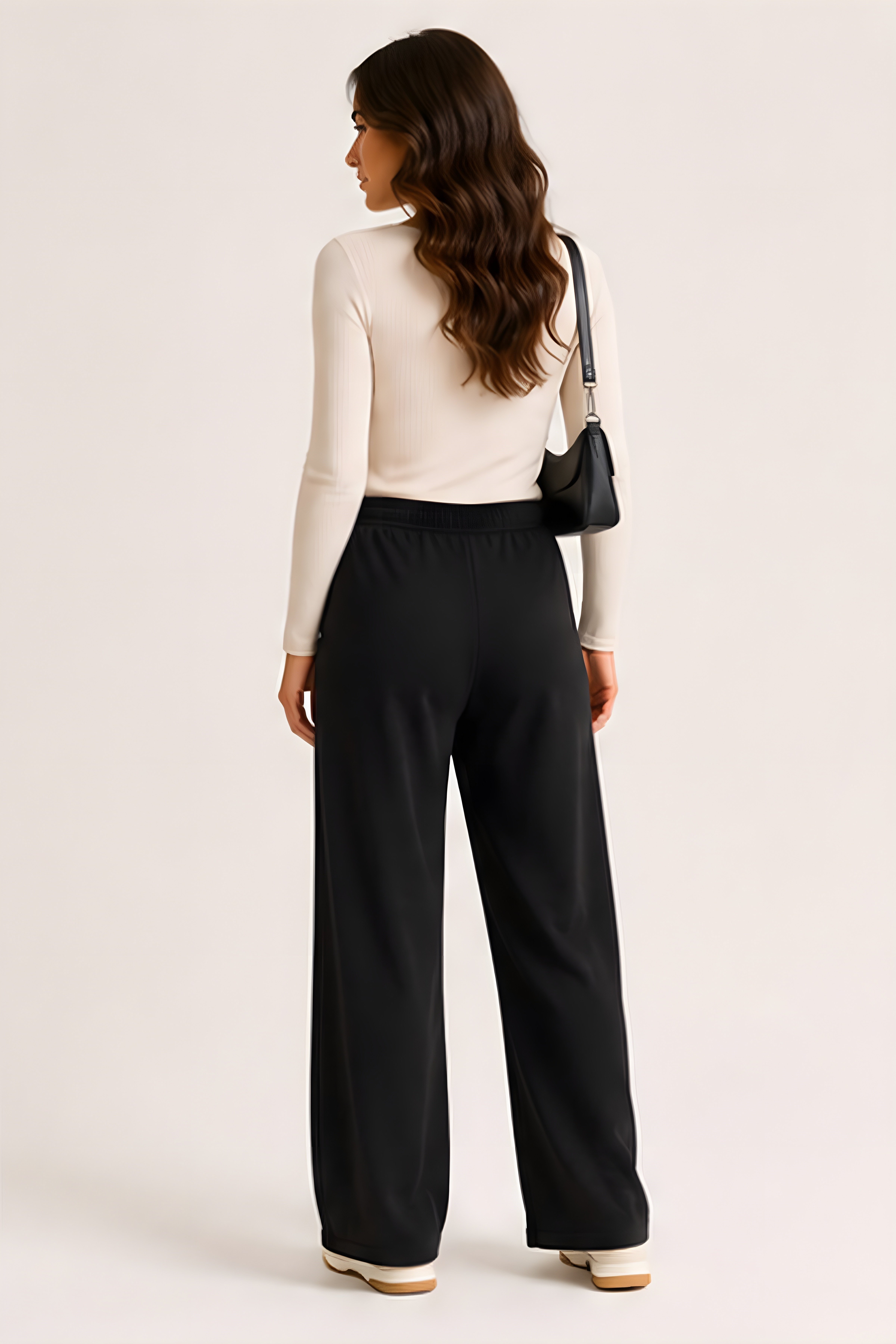 lili-woman-lili-woman-kadin-yanlari-pi-1c90a5.jpg