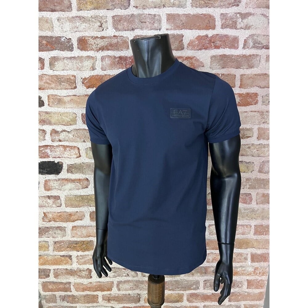 armani-lacivert-pamuklu-tshirt-84e0bb.jpeg
