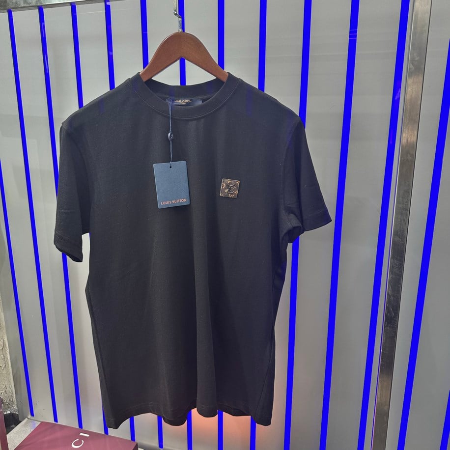lv-premium-siyah-tshirt-c-cc19.jpeg