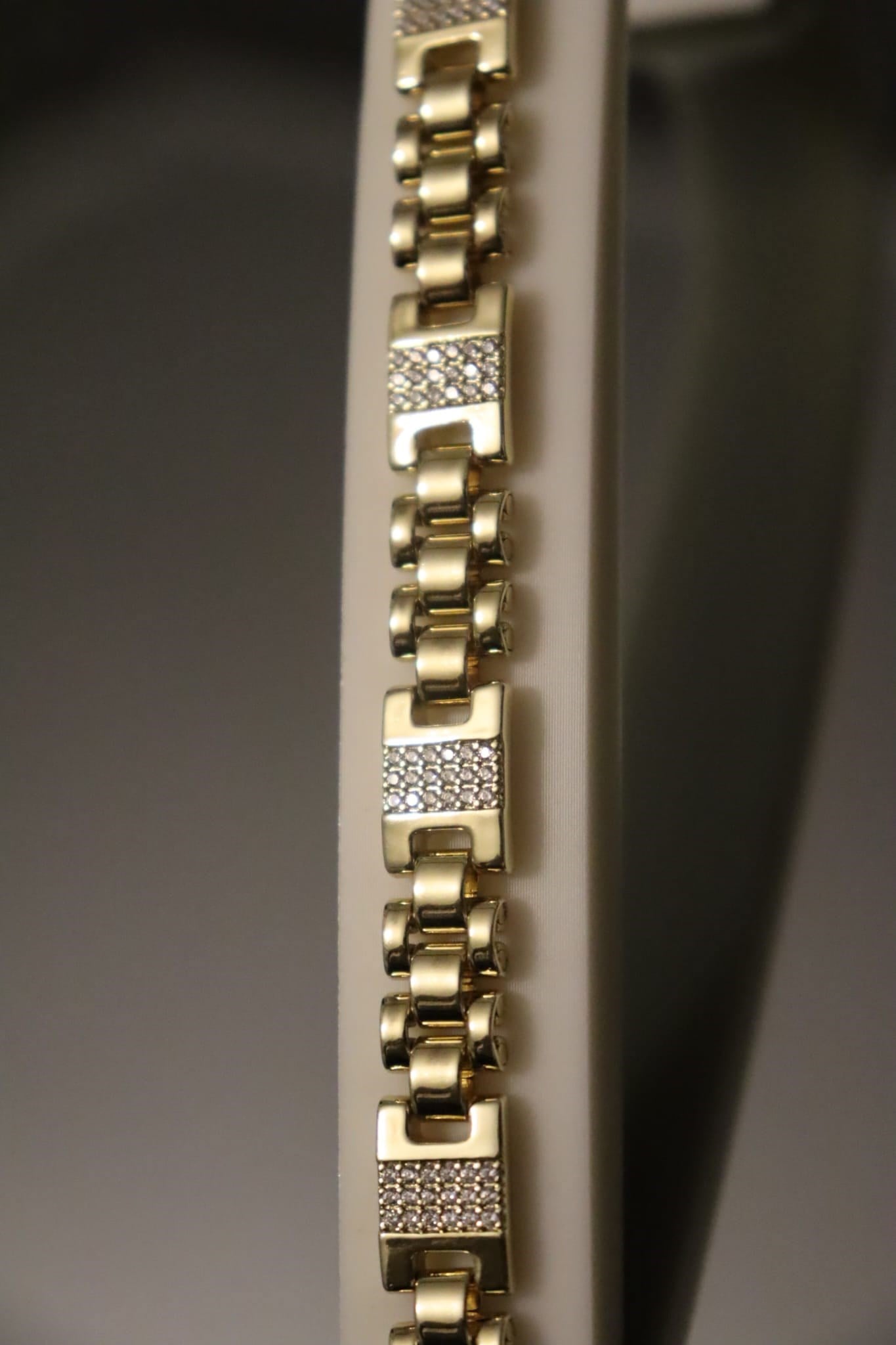 14 ayar altın kaplama çelik bileklik (17+2 cm)