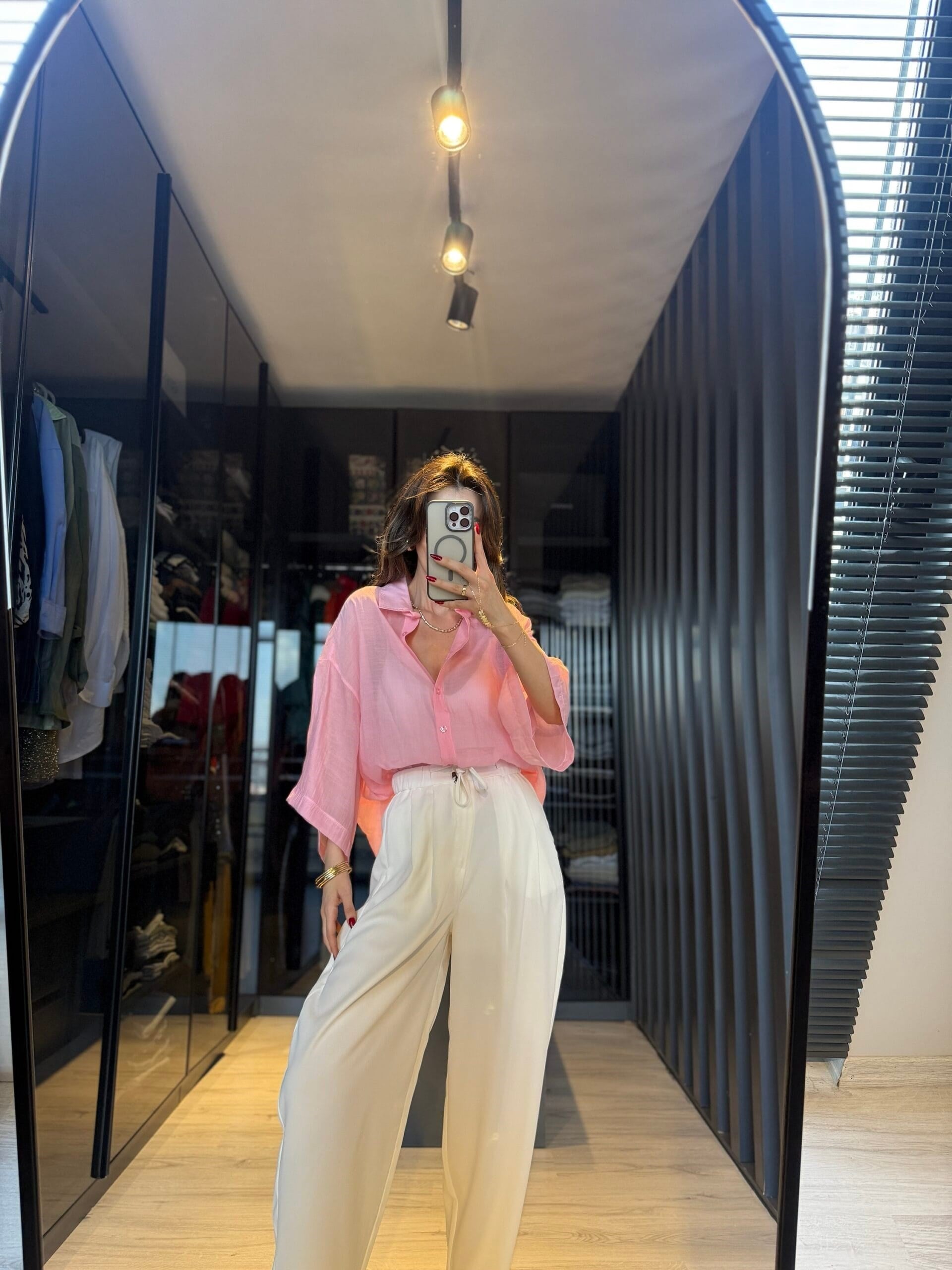 Pembe Oversize İpeksi Gömlek 