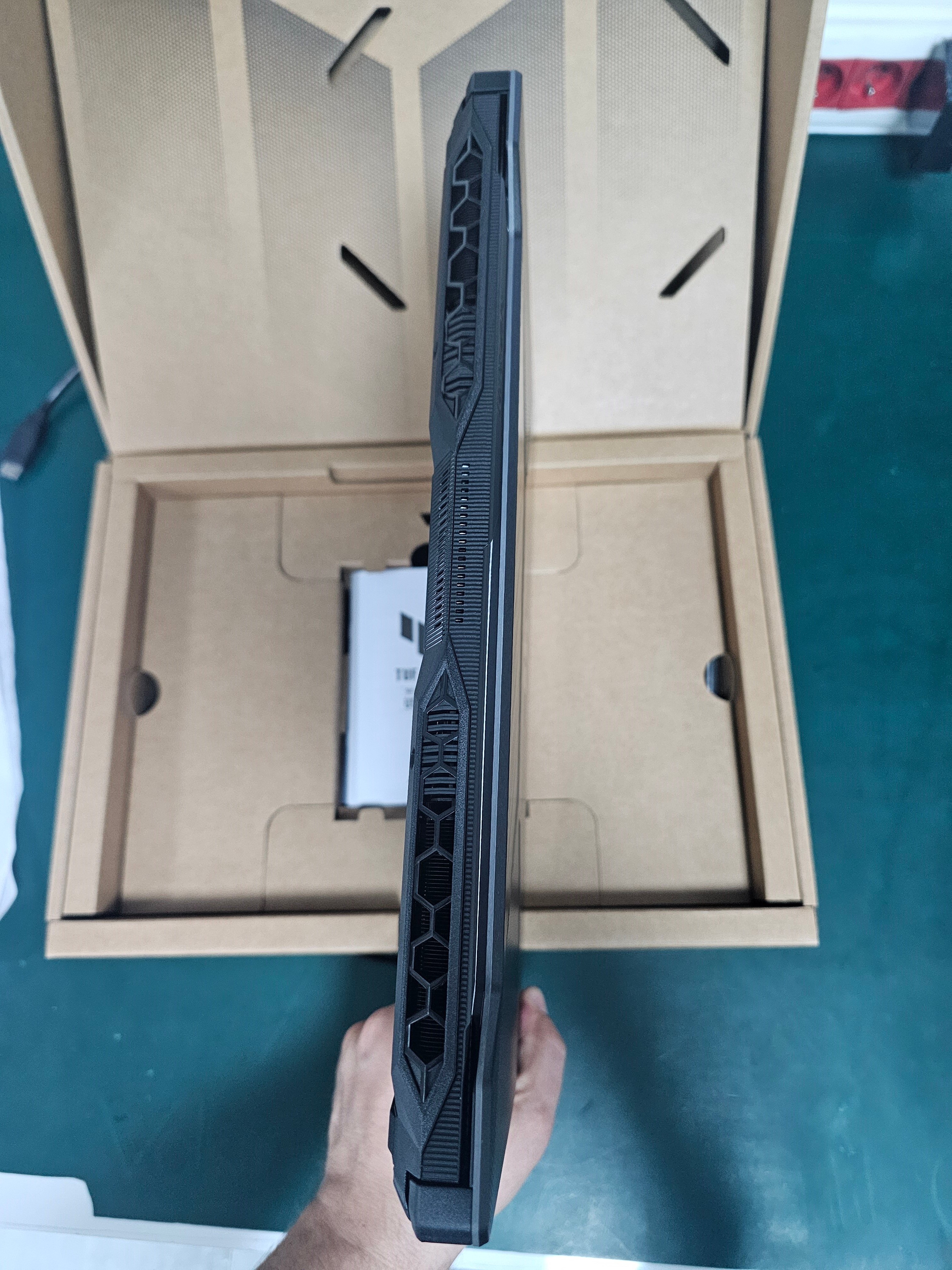 Asus Tuf Gaming A15 FA506NCG-HN265 AMD Ryzen7-7445HS 16GB 512SSD RTX3050 15.6