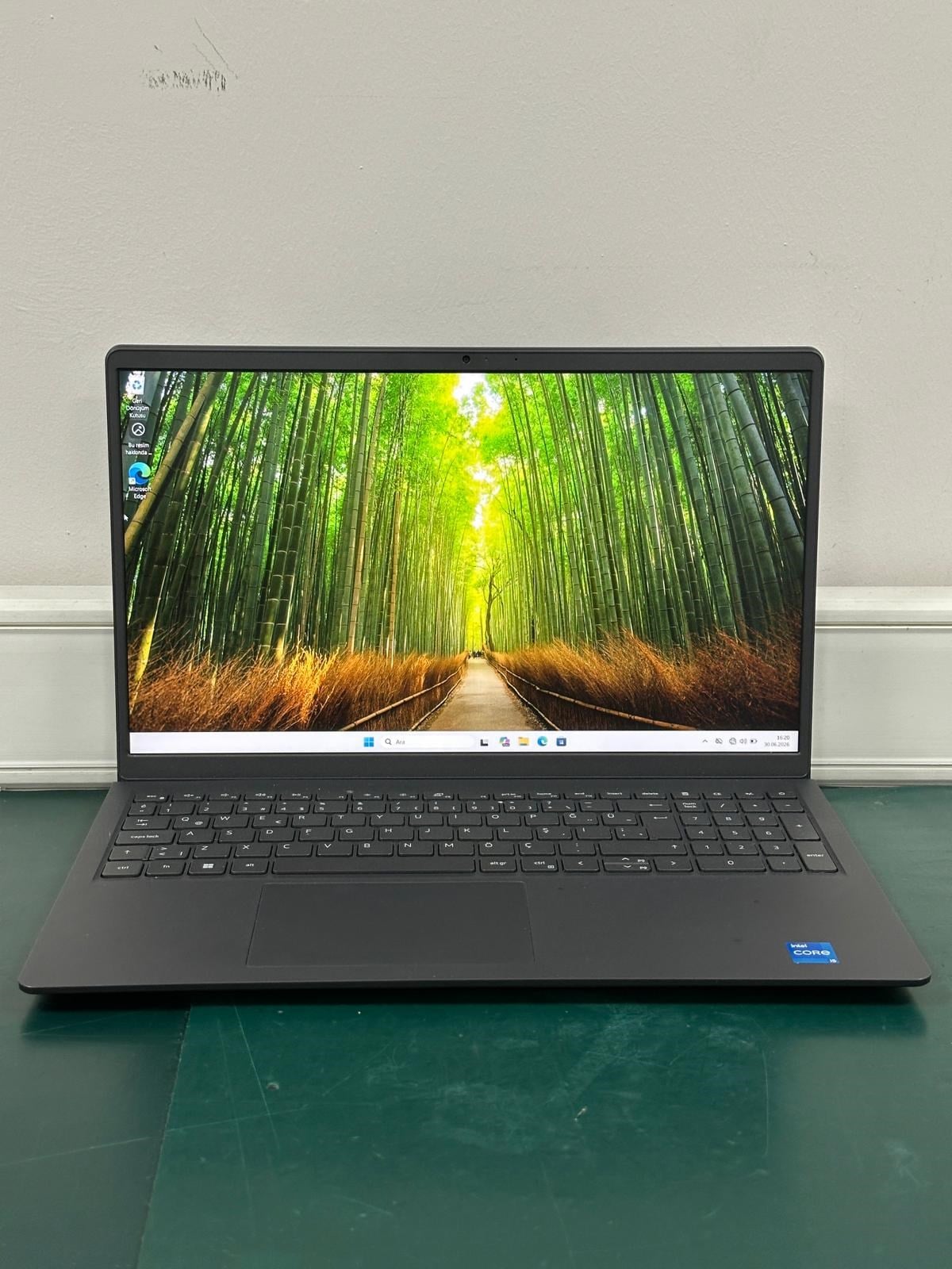Dell Vostro 3530 N3404PVNB3530U11 i5-1334U 32GB 1TBSSD 15.6