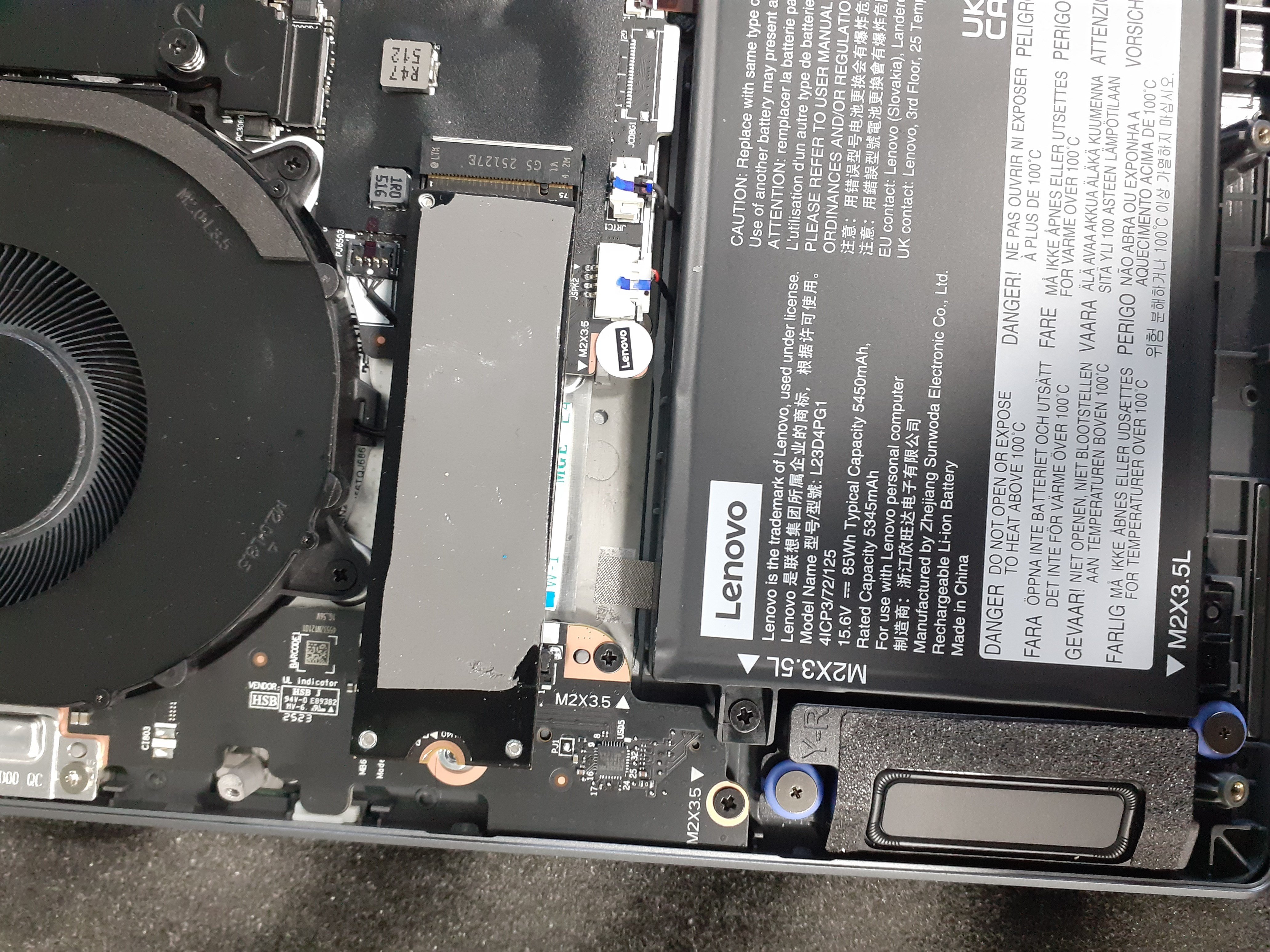 Lenovo ThinkBook 16P 21R0001JTX Ultra9 275HX 32GB 1TBSSD RTX5060 16