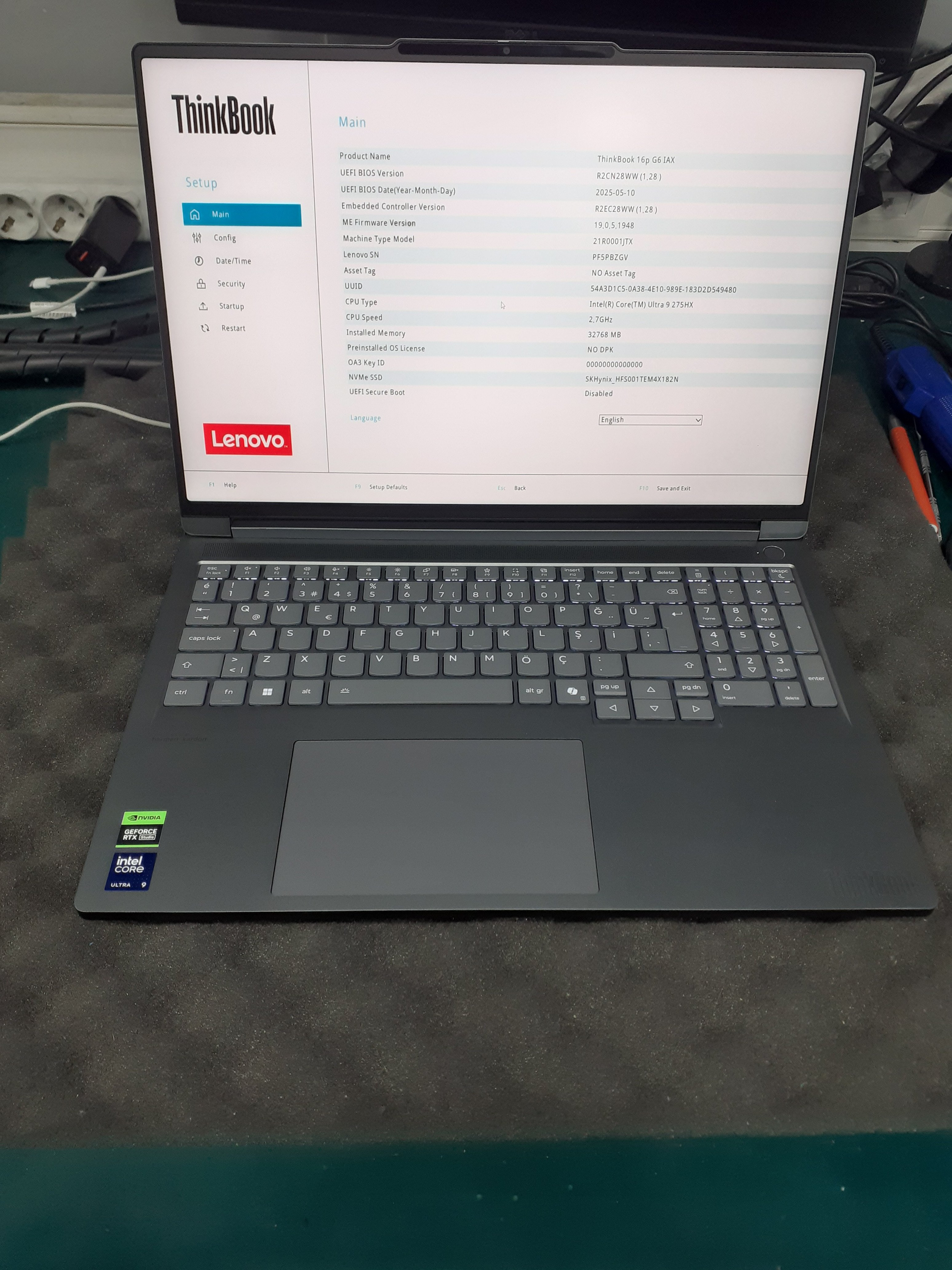 Lenovo ThinkBook 16P 21R0001JTX Ultra9 275HX 32GB 1TBSSD RTX5060 16