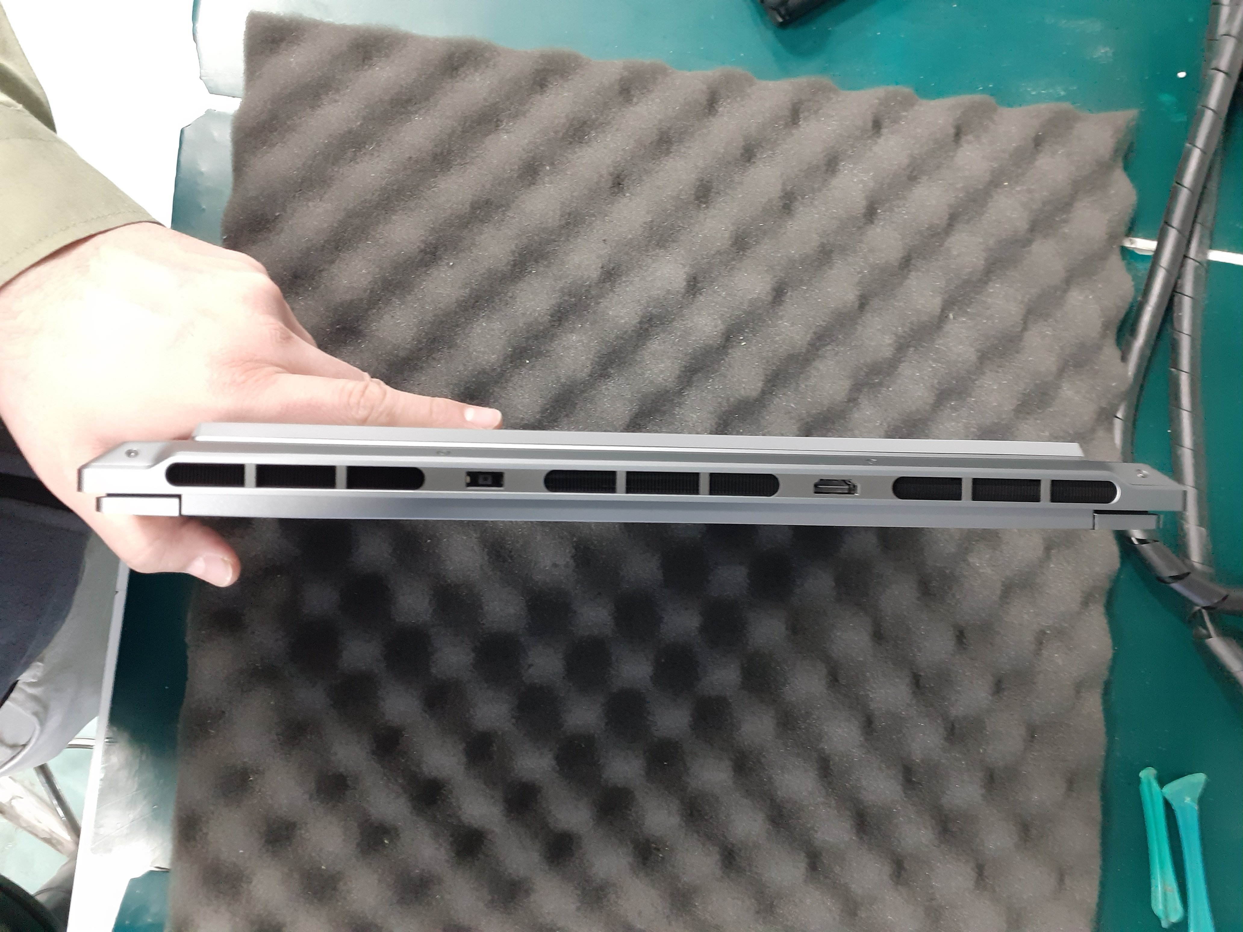 Lenovo ThinkBook 16P 21R0001JTX Ultra9 275HX 32GB 1TBSSD RTX5060 16