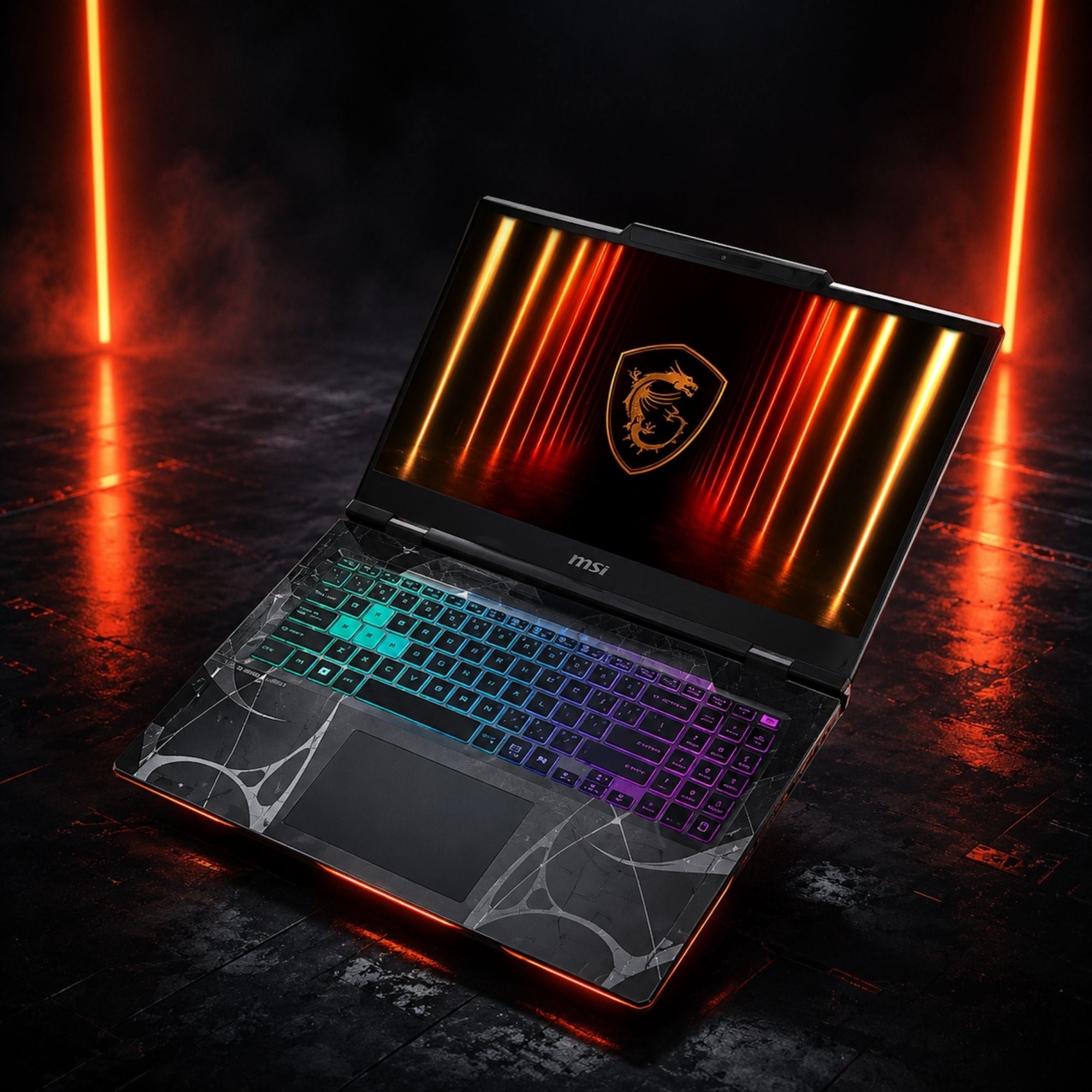 MSI Cyborg 15 B2RWFKG-207XTR Core5 210H 16GB 512SSD RTX5060 15.6
