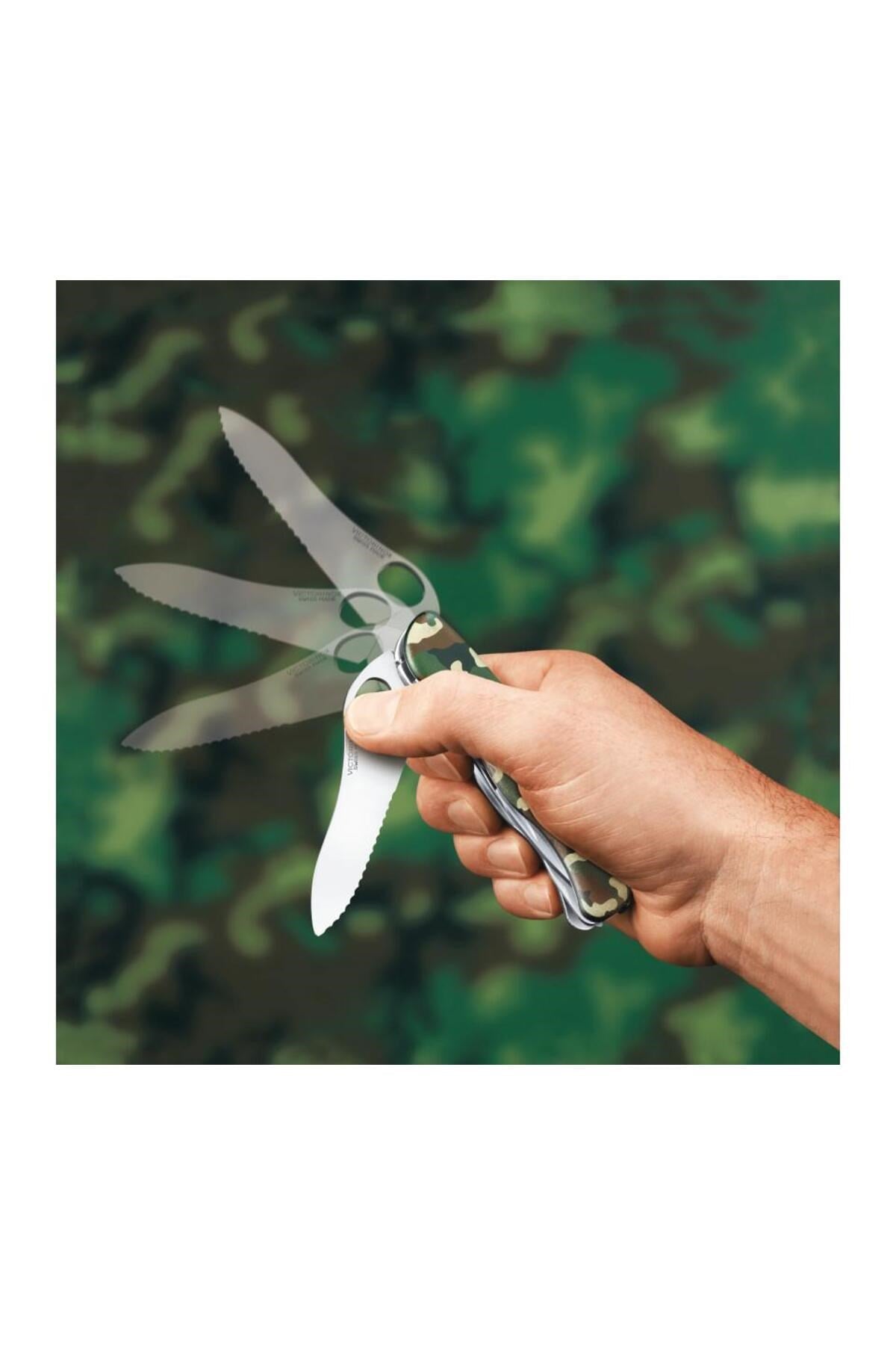TrailMaster 0.8463.MW94 Kamuflaj İsviçre Çakısı 111mm