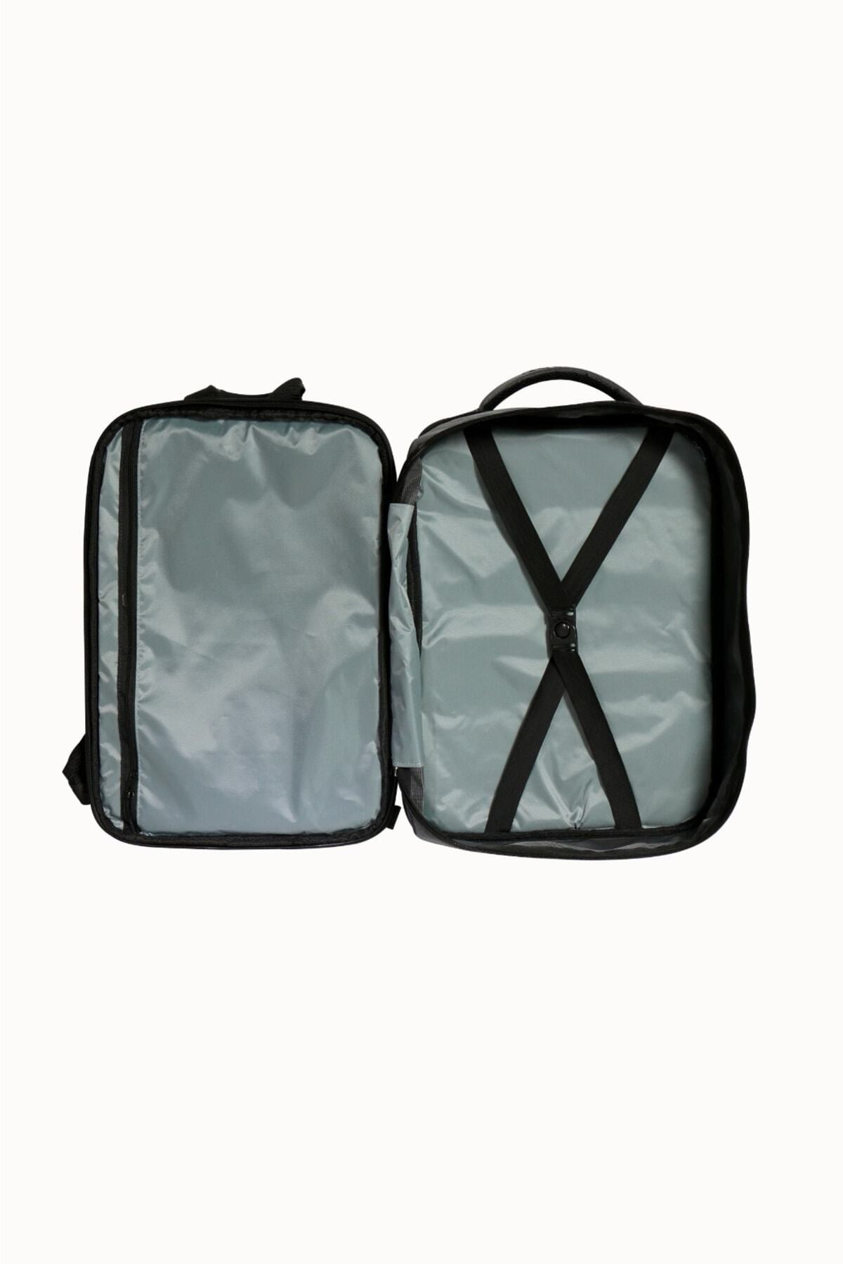 Trv01 Travela Genişleyebilir 40lt Notebook Ve Seyahat Sırt Çantası 16