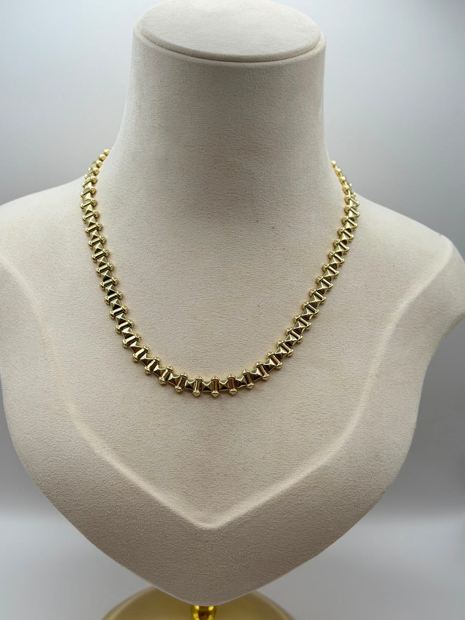 XUPİNG 14K GÖRÜNÜM MODERN TASARIM KOLYE