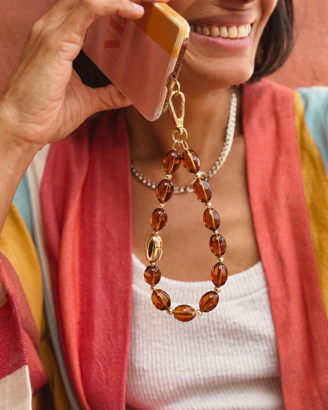 Les Petites Amber Charm – Gold Detaylı Çanta & Telefon Askısı