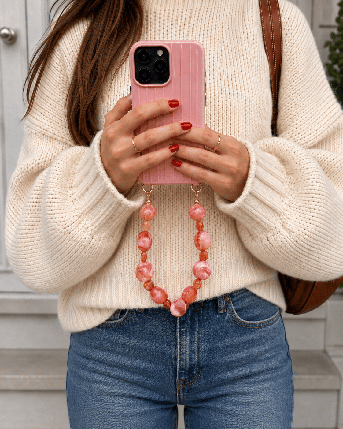 Les Petites Mains Somon Mermer Desenli İri Boncuklu Telefon Askısı – Cep Telefonu Askısı ve Aksesuarı