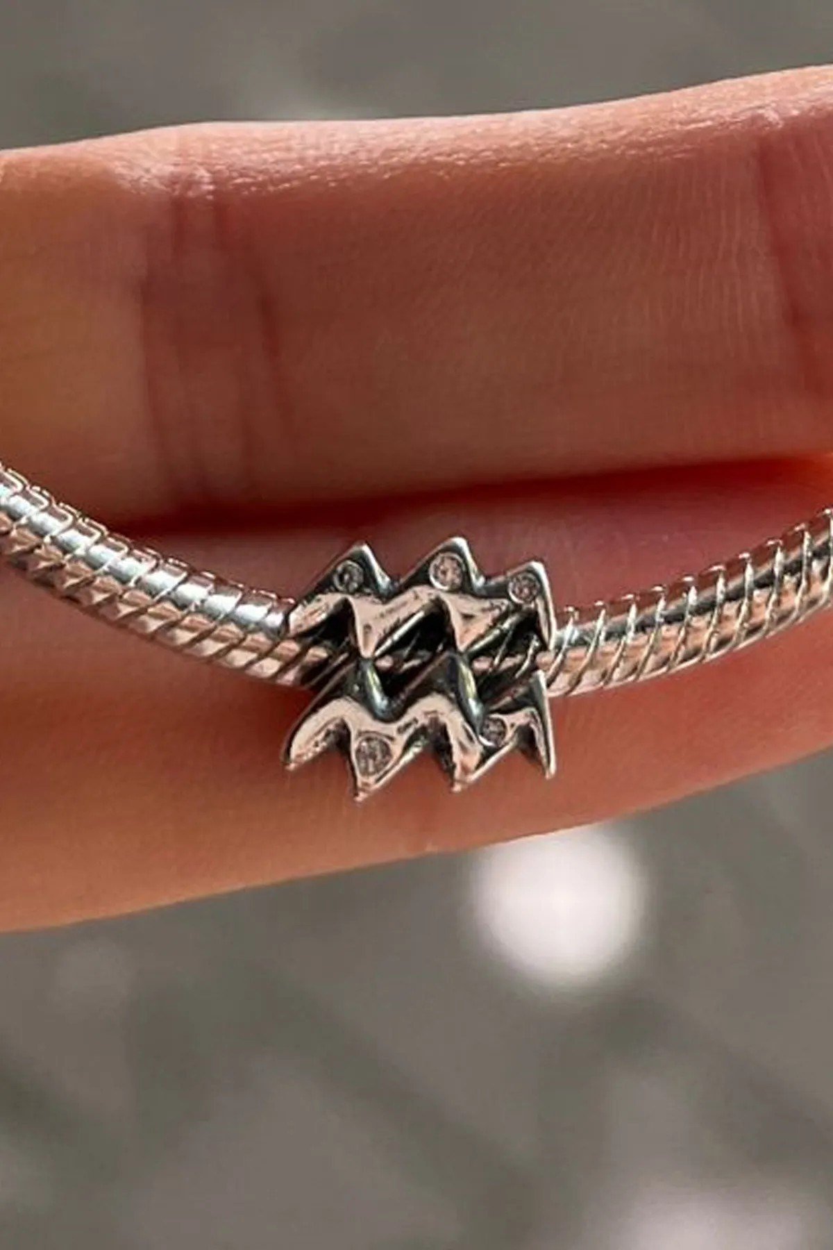 Burç Charm
