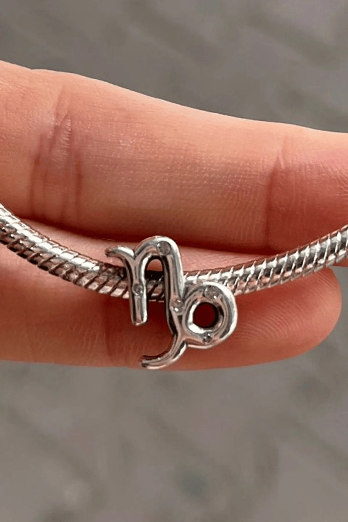 Burç Charm