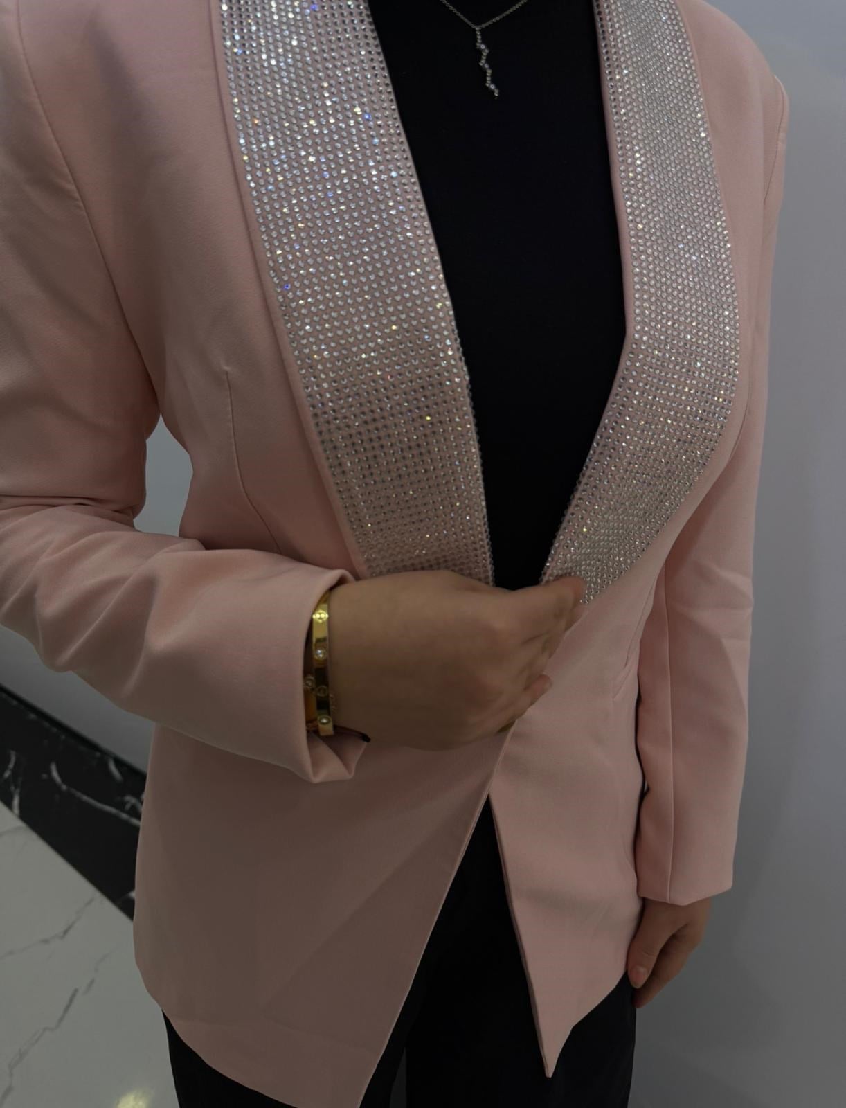 Yakası Taş Detaylı - Ceket