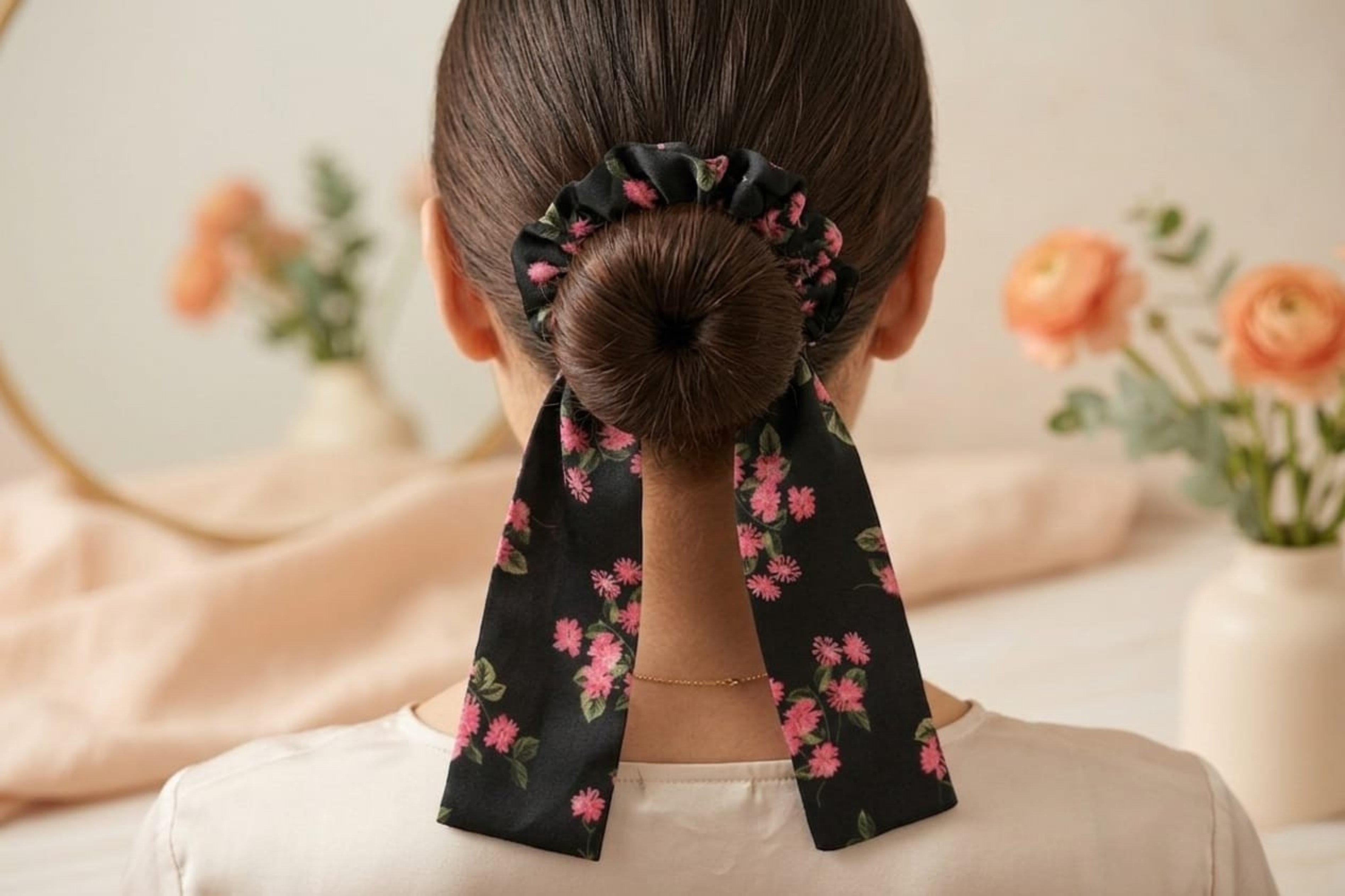Scarf Dream®: İthal Eşarp Toka | Per Capelli® - Siyah Pembe Çiçekli