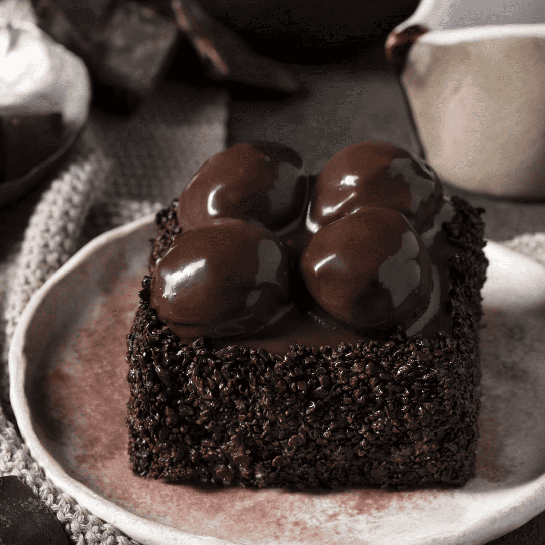 Donuk Rella Cake Bitter Profiterol Pasta Kare 1665 g - 9 Dilim - EDTİstanbul - EDT100133 - EDT İstanbul