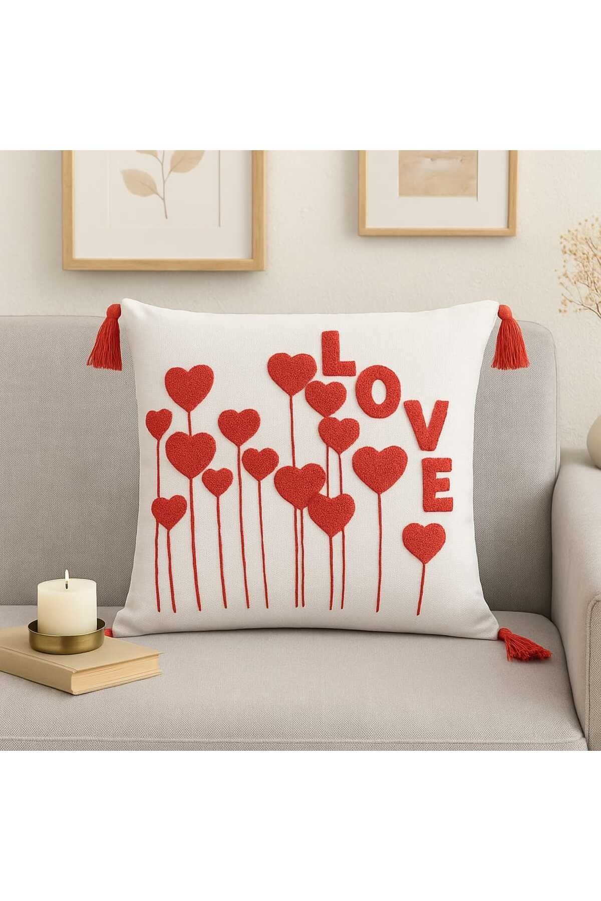 Punch Nakışlı 1 Adet Kırlent Kılıfı Love Aşk Sevgililer Günü