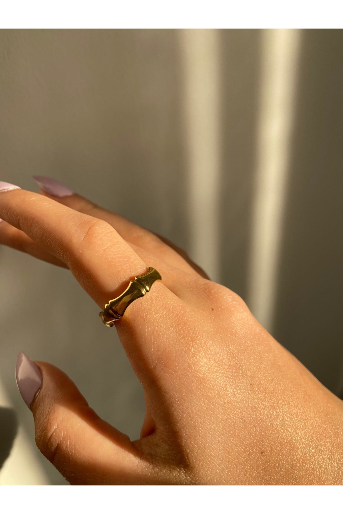 Gold Bambu Form Yüzük Minimal Modern Şık Kadın Yüzük
