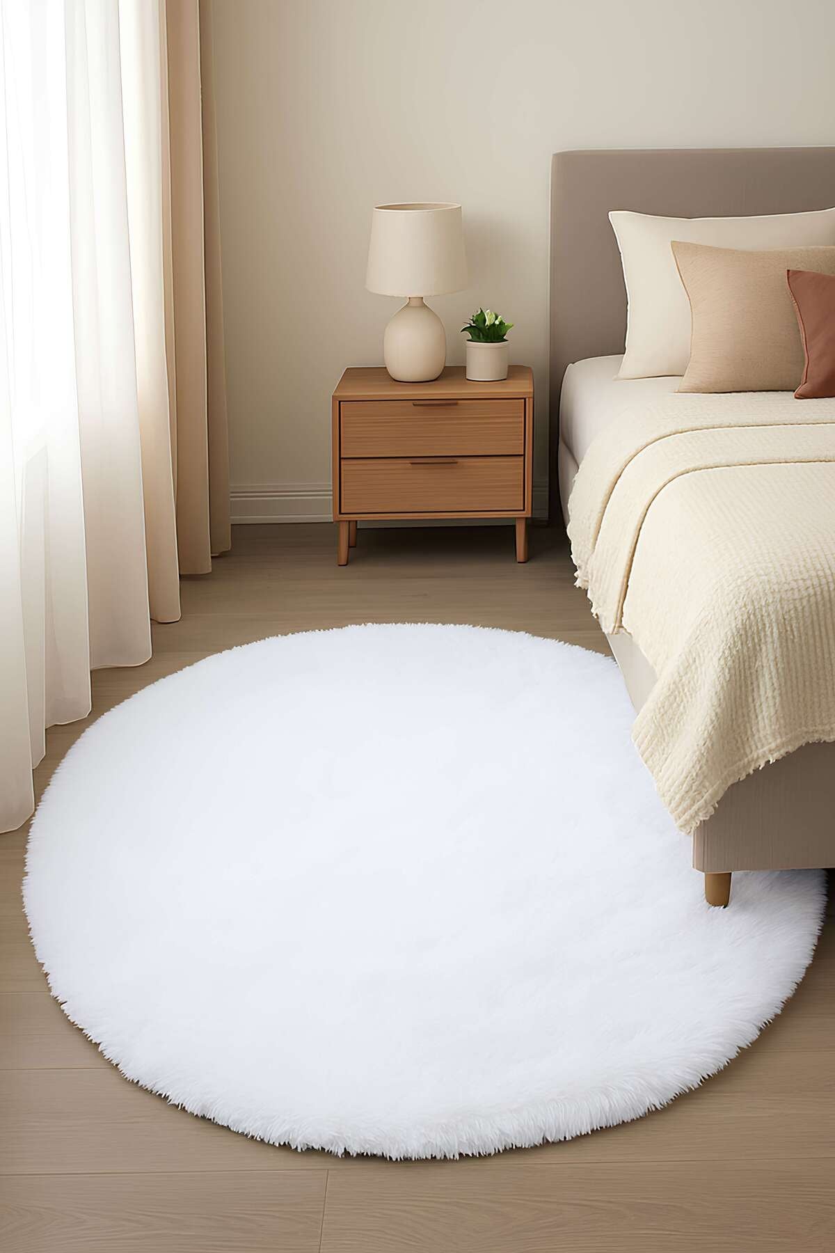 Vl Daire Comfort Overloksuz Beyaz Peluş Halı