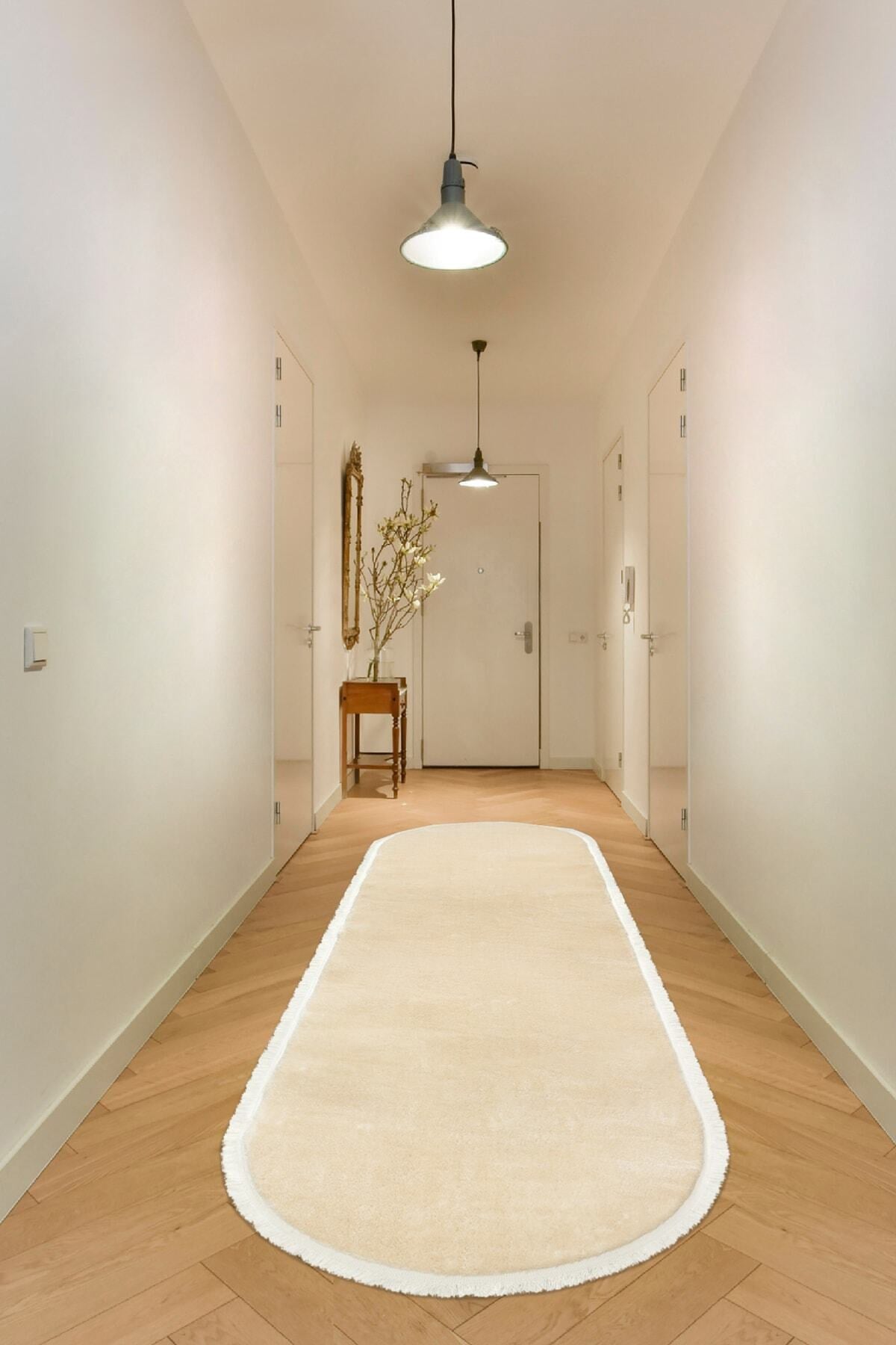 Vl Oval Comfort Düz Saçaklı Peluş Yolluk Bej