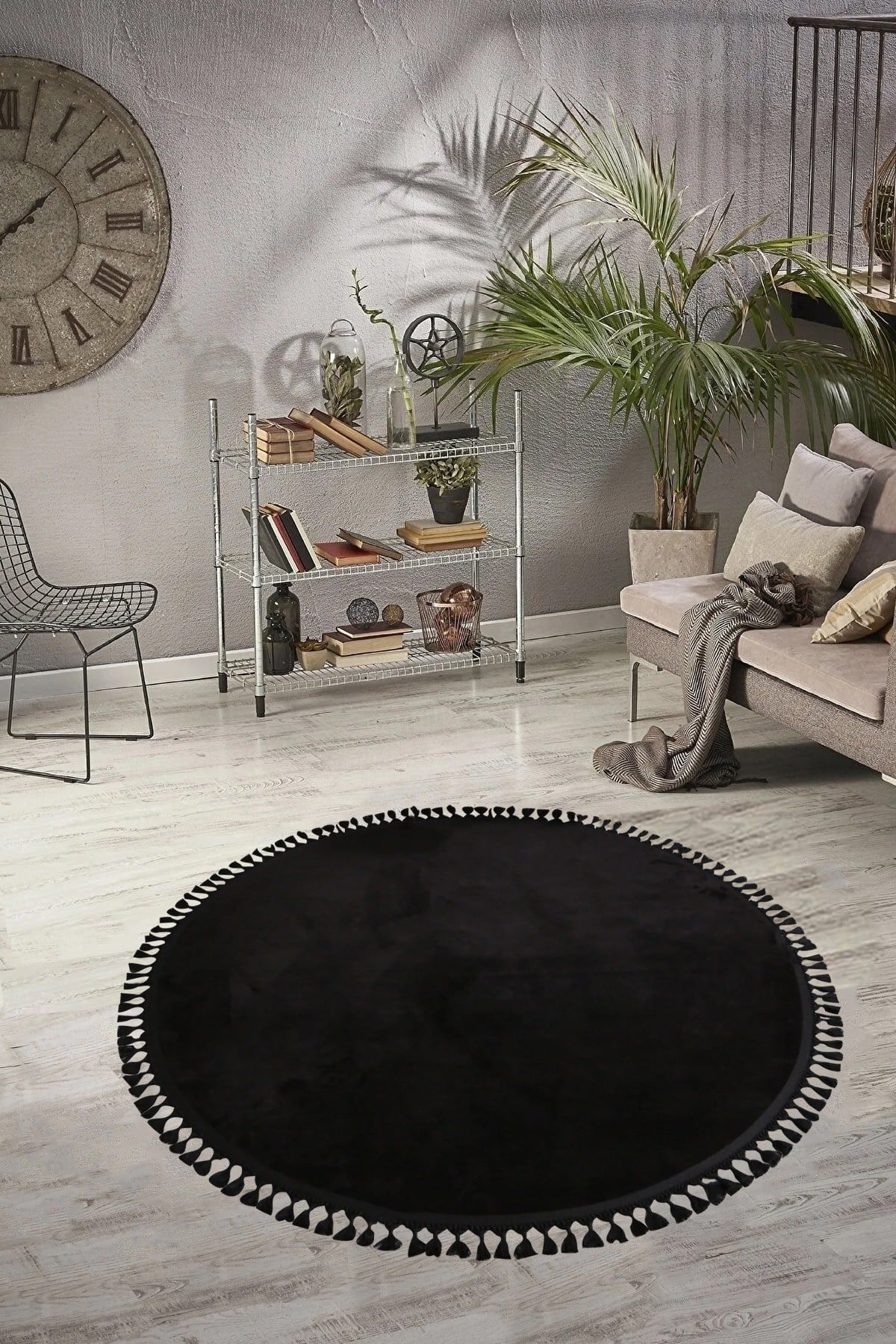 Vl Yuvarlak Comfort Ponpon Saçaklı Peluş Halı Siyah