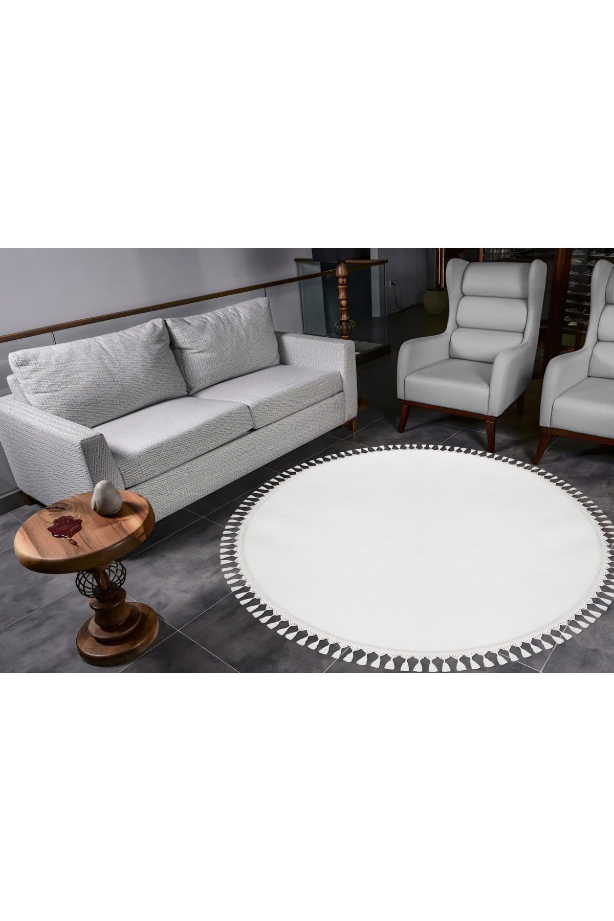 Vl Yuvarlak Comfort Ponpon Saçaklı Peluş