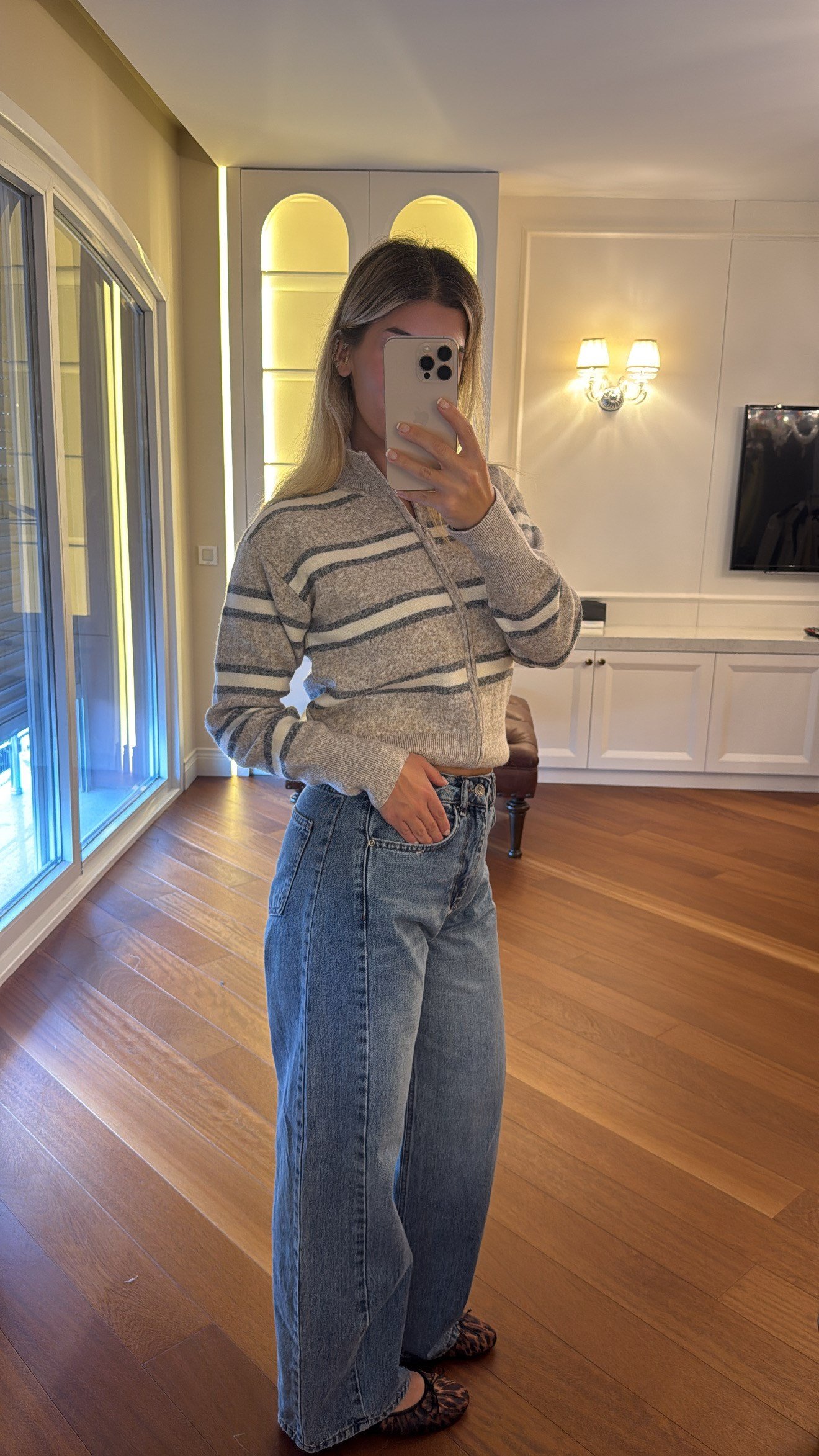 Straight Fit Jean
