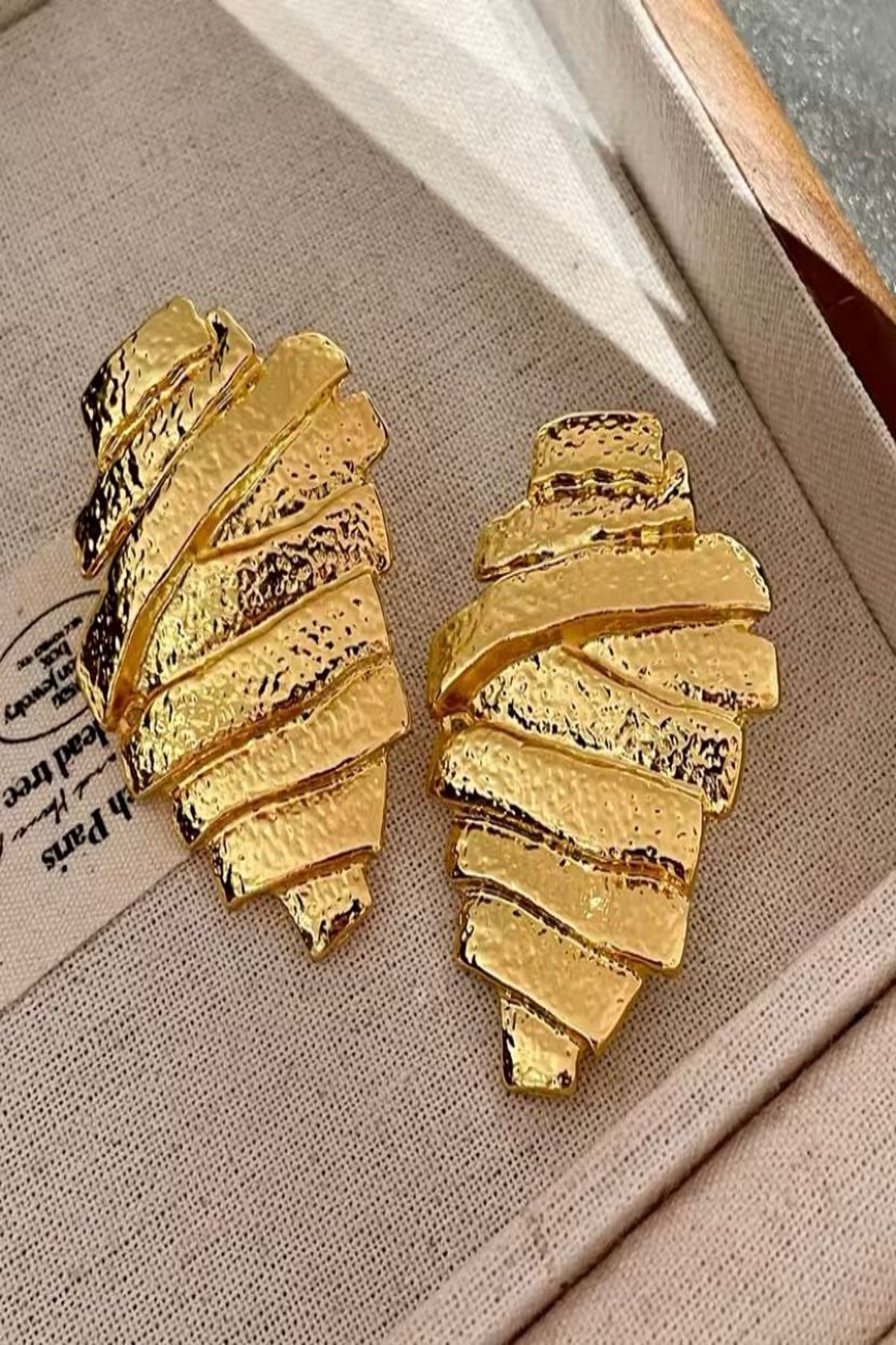 Kadın Küpe Düzensiz Şerit Model 5 cm Küpe