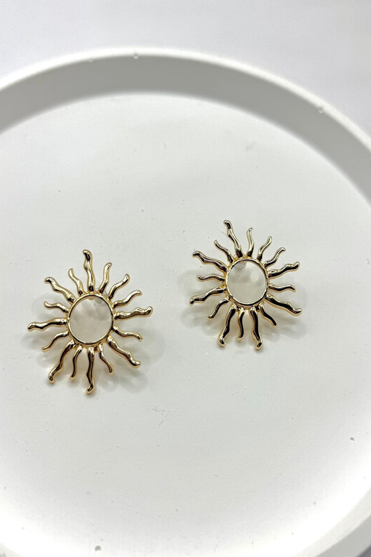 Kadın Küpe İçi Boş Güneş Model Küpe