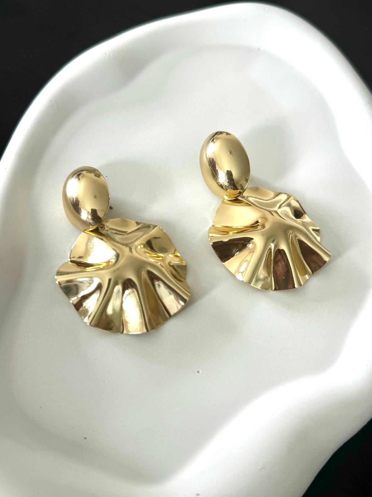 Kadın Küpe Old Money Seri Oval Soyut Tasarım Sallantı Küpe