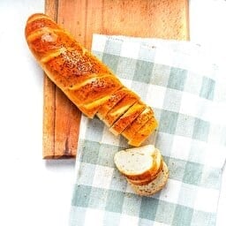 BAGET EKMEK