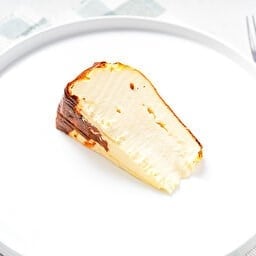 SAN SEBASTİAN CHEESECAKE ( DİLİM )