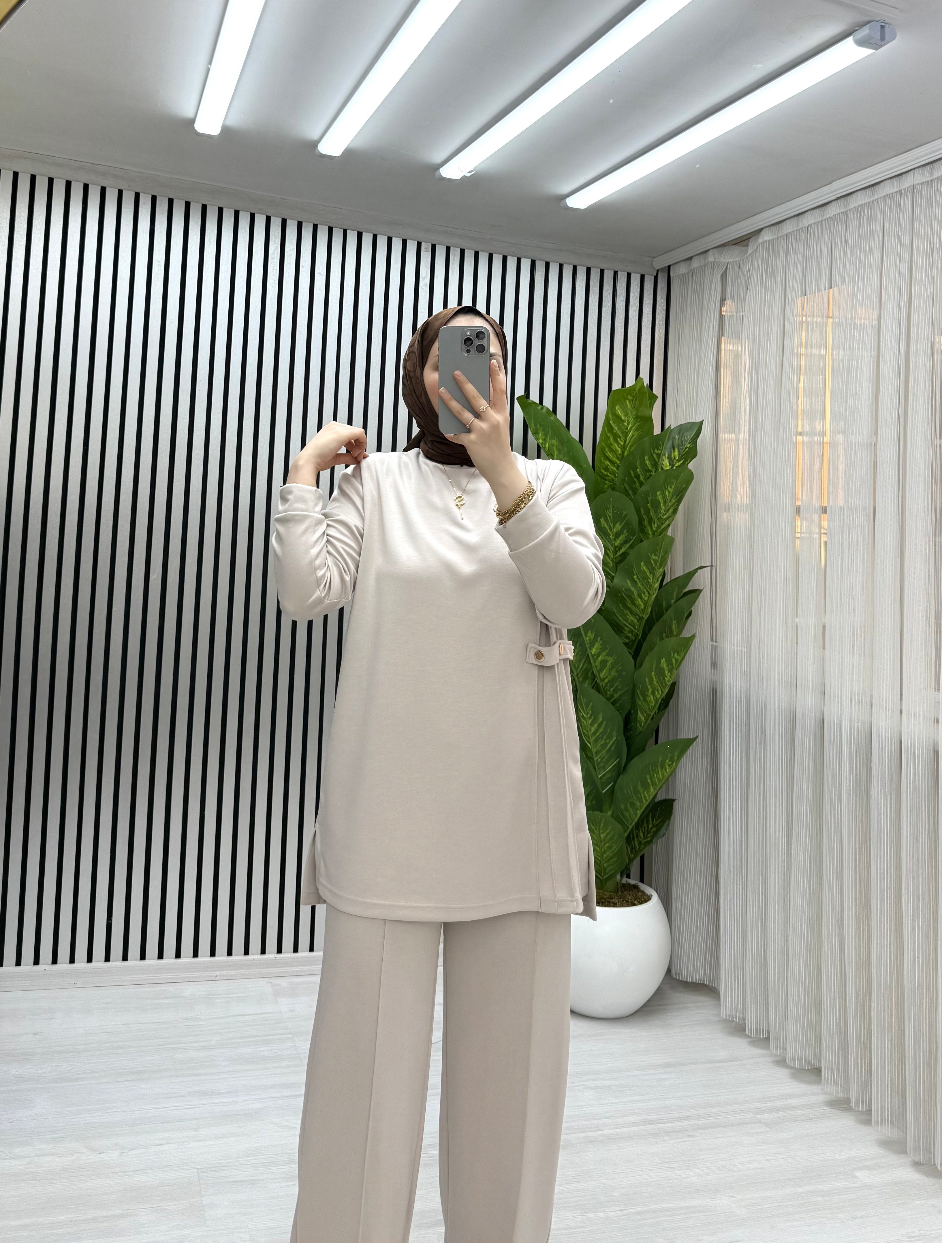 LİO YANDAN ÇITLI TAKIM BEJ 0030 