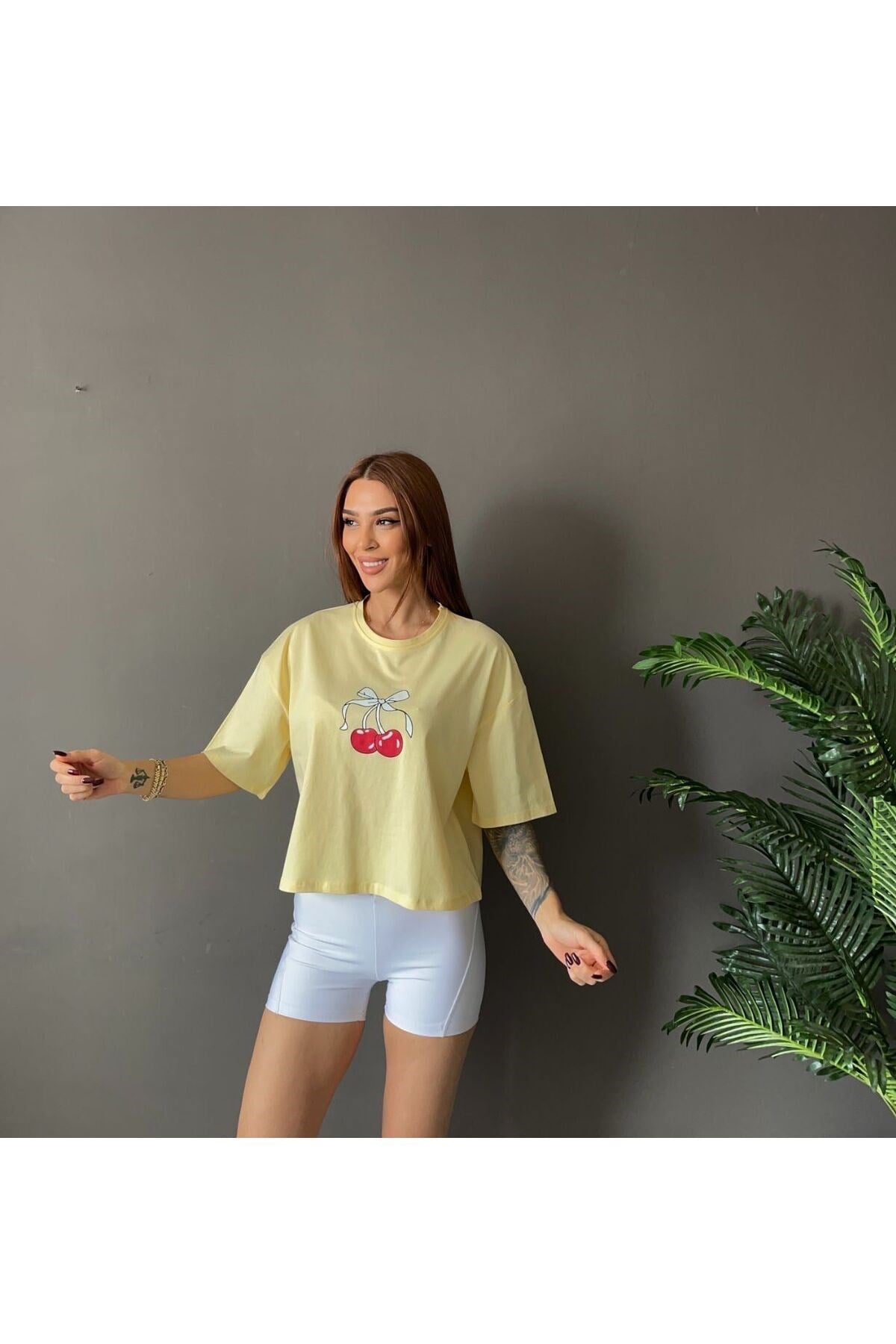 CROP TOP