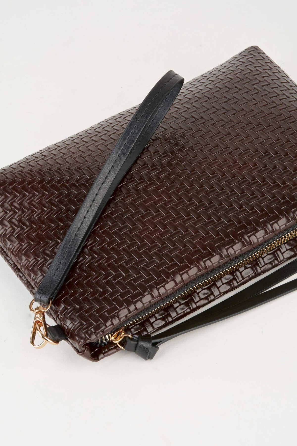 Kadın Bellis Örgü Acı Kahve Astarlı Suni Deri Bilek Askılı Portföy El Ve Clutch Çanta