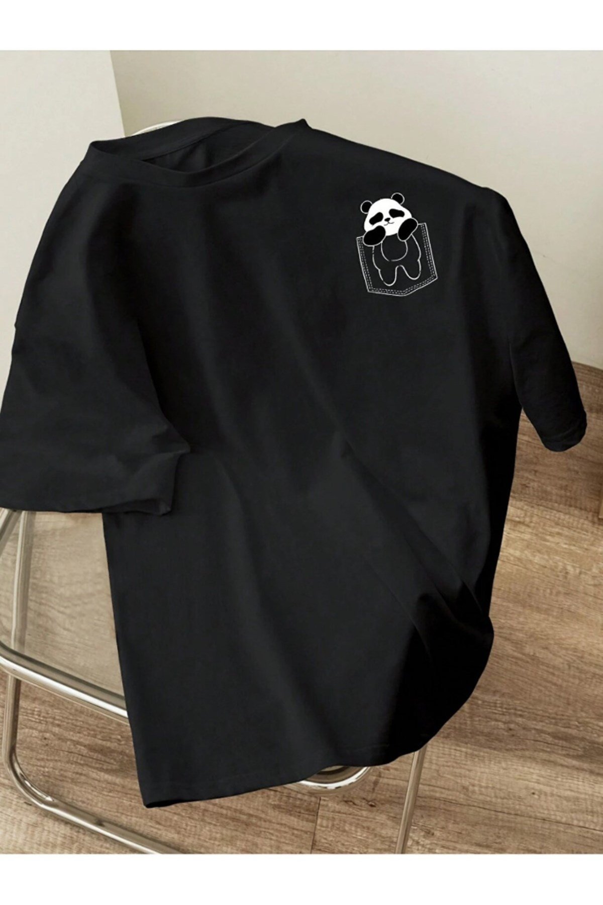 Unisex Panda Cep Baskılı Basic Bisiklet Yaka Regular T-shirt %100 Pamuk