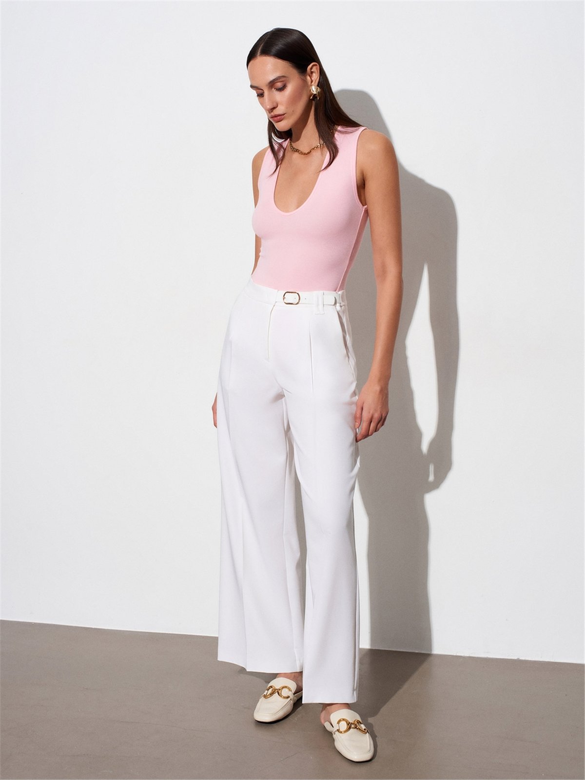 DİLVİN V Yaka Bodysuit