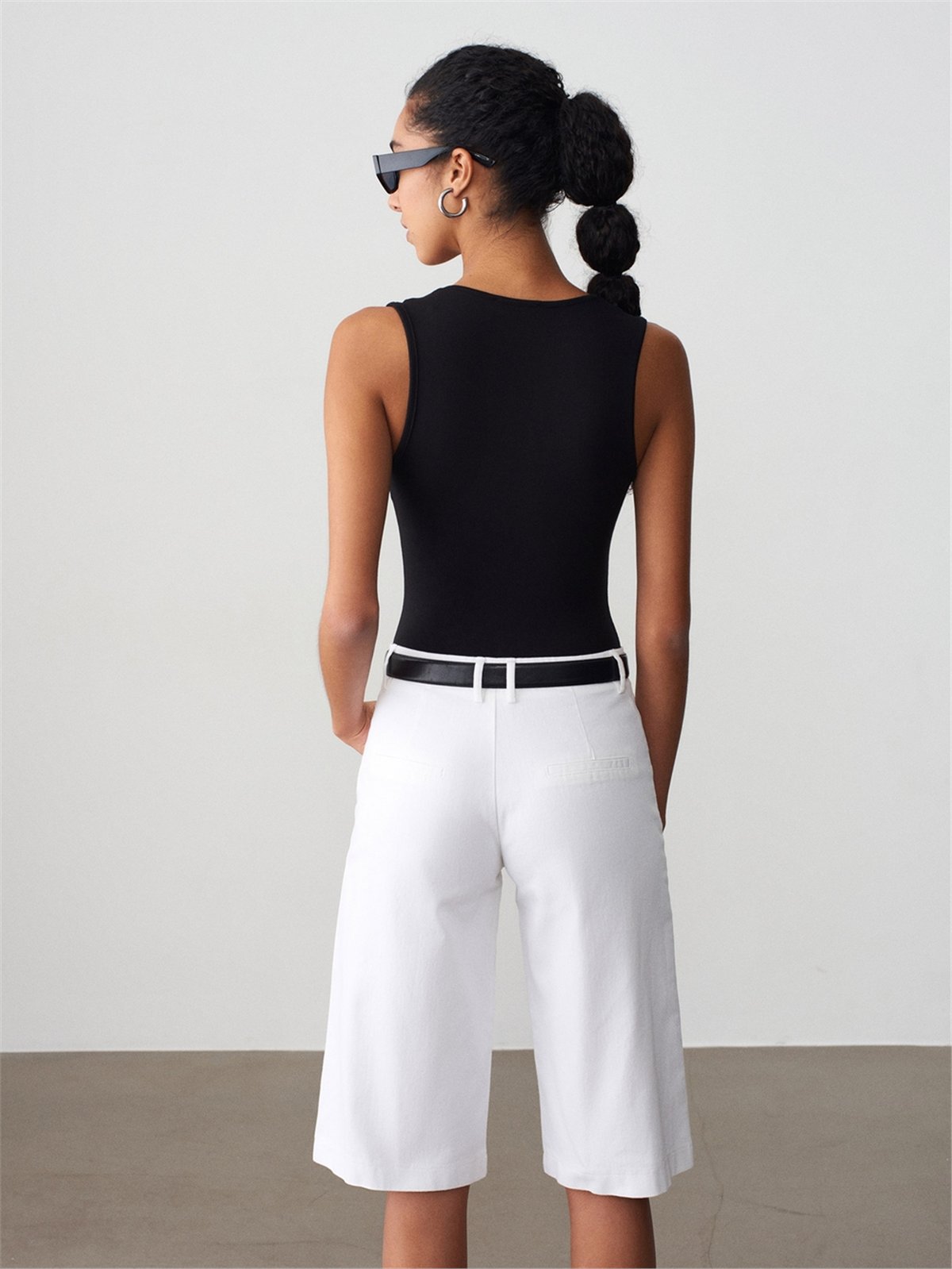 DİLVİN V Yaka Bodysuit